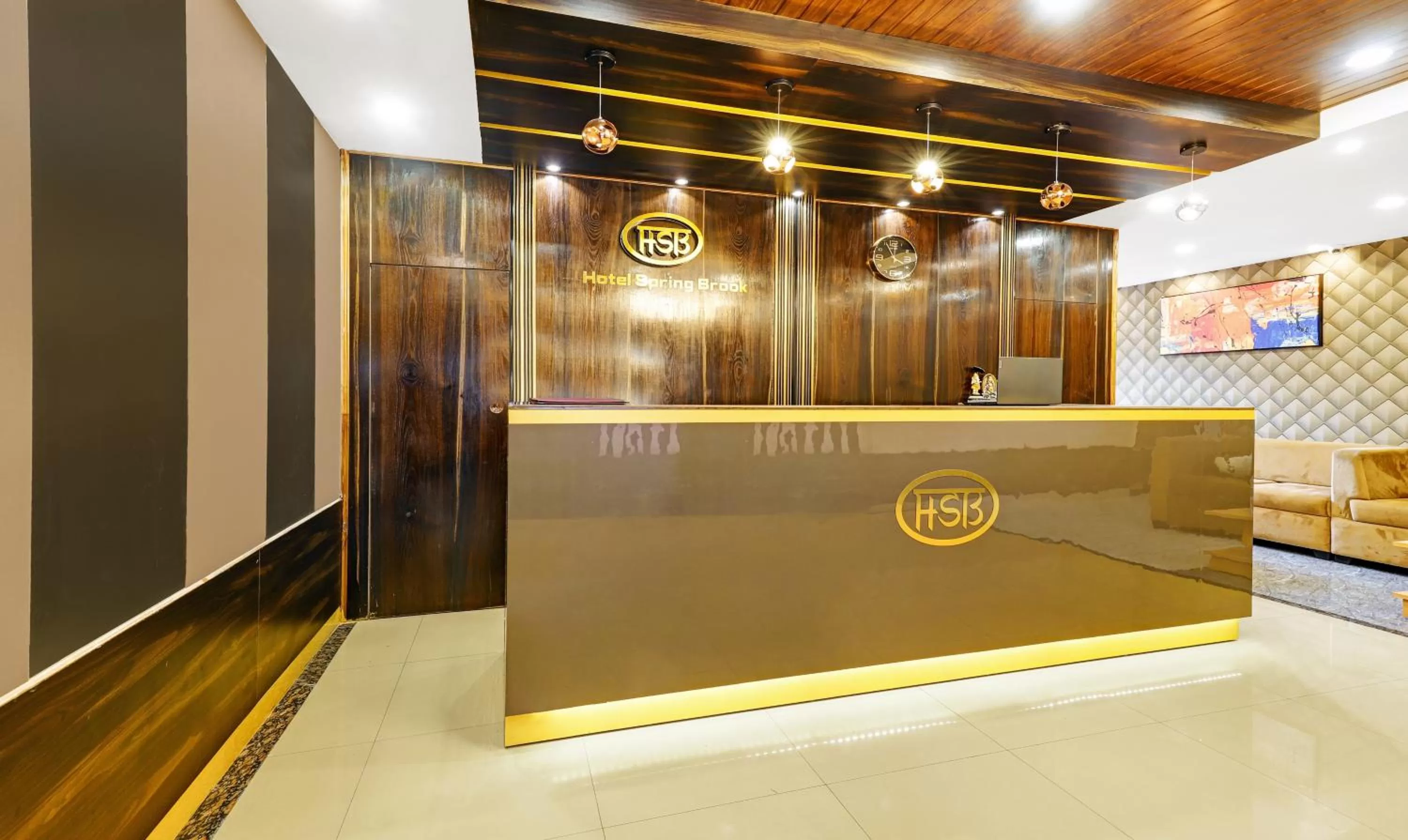 Lobby or reception in Treebo Spring Brook