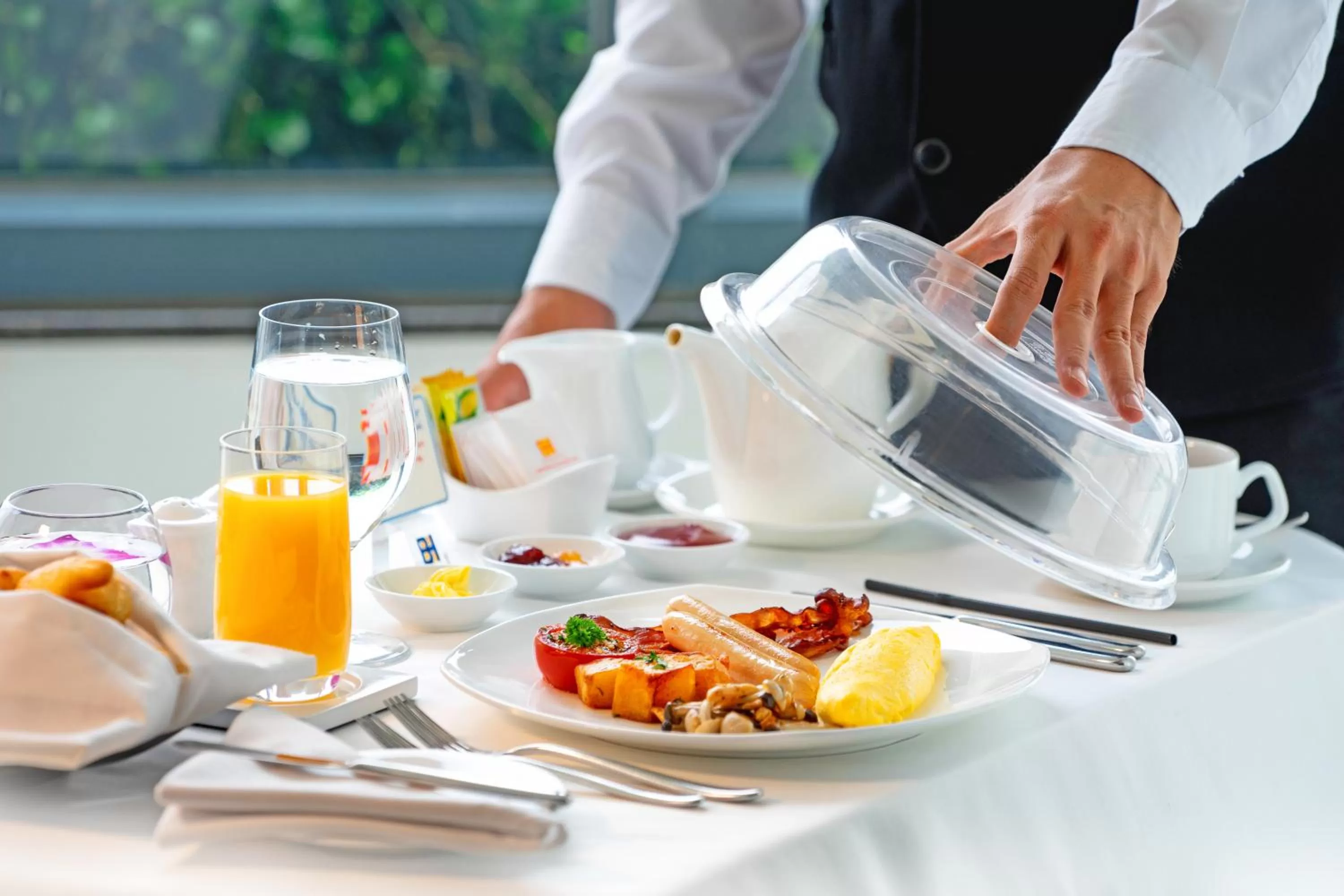 Food and drinks in Becamex Hotel New City