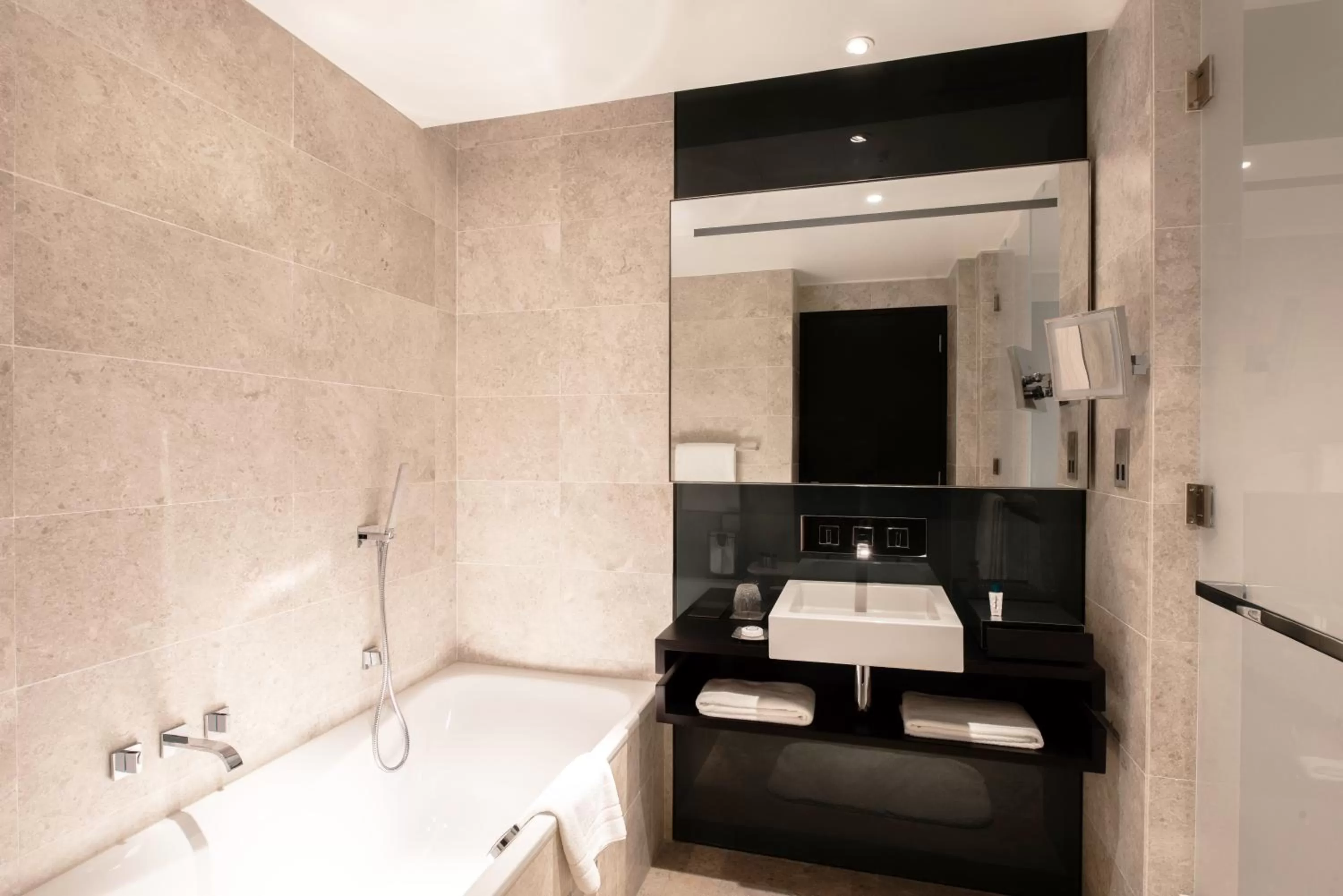 Bathroom in Kempinski Hotel Muscat