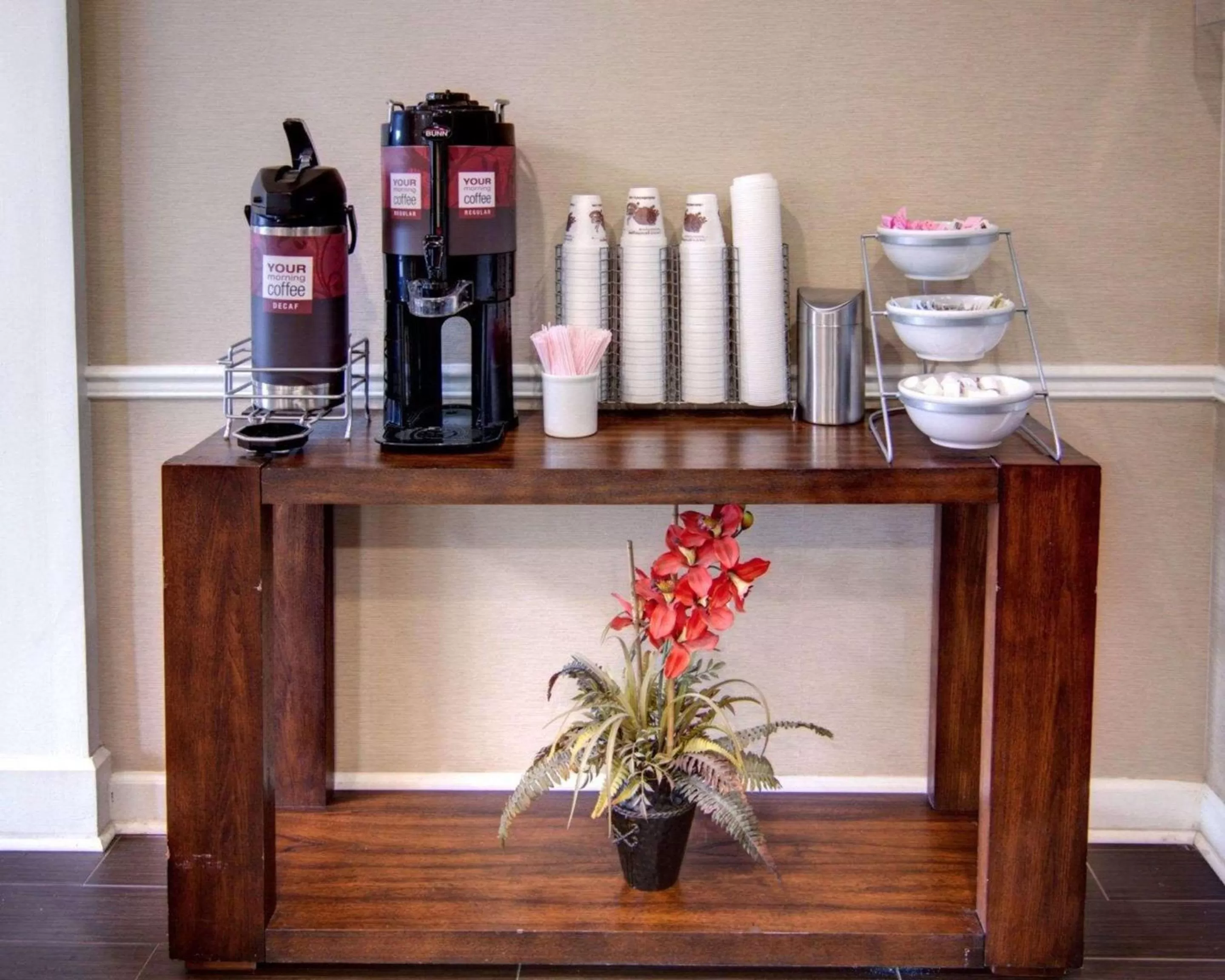 Restaurant/places to eat in Comfort Inn West Monroe near Sports & Events Center