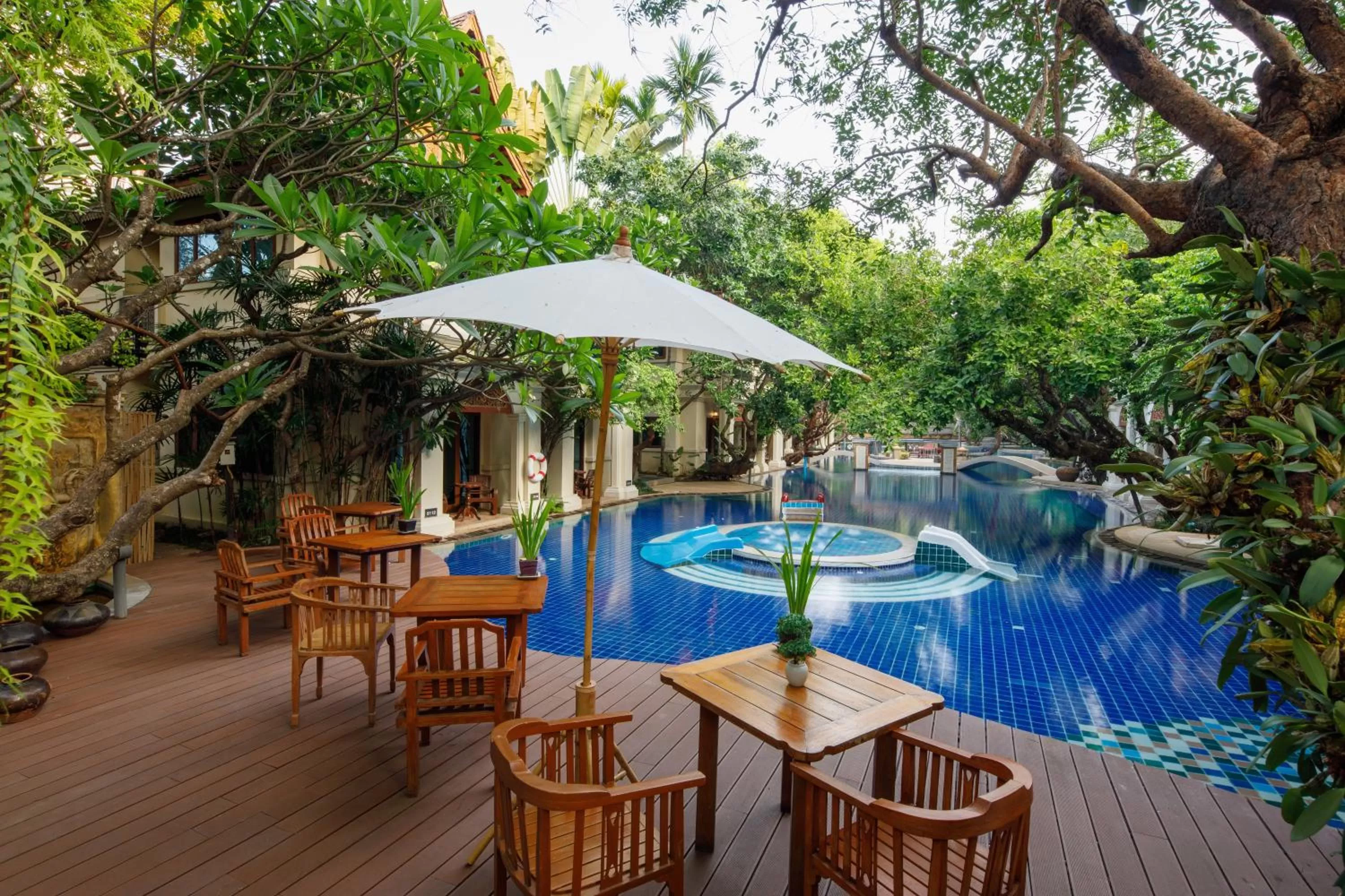 Swimming pool in Khum Phaya Resort & Spa Boutique Collection