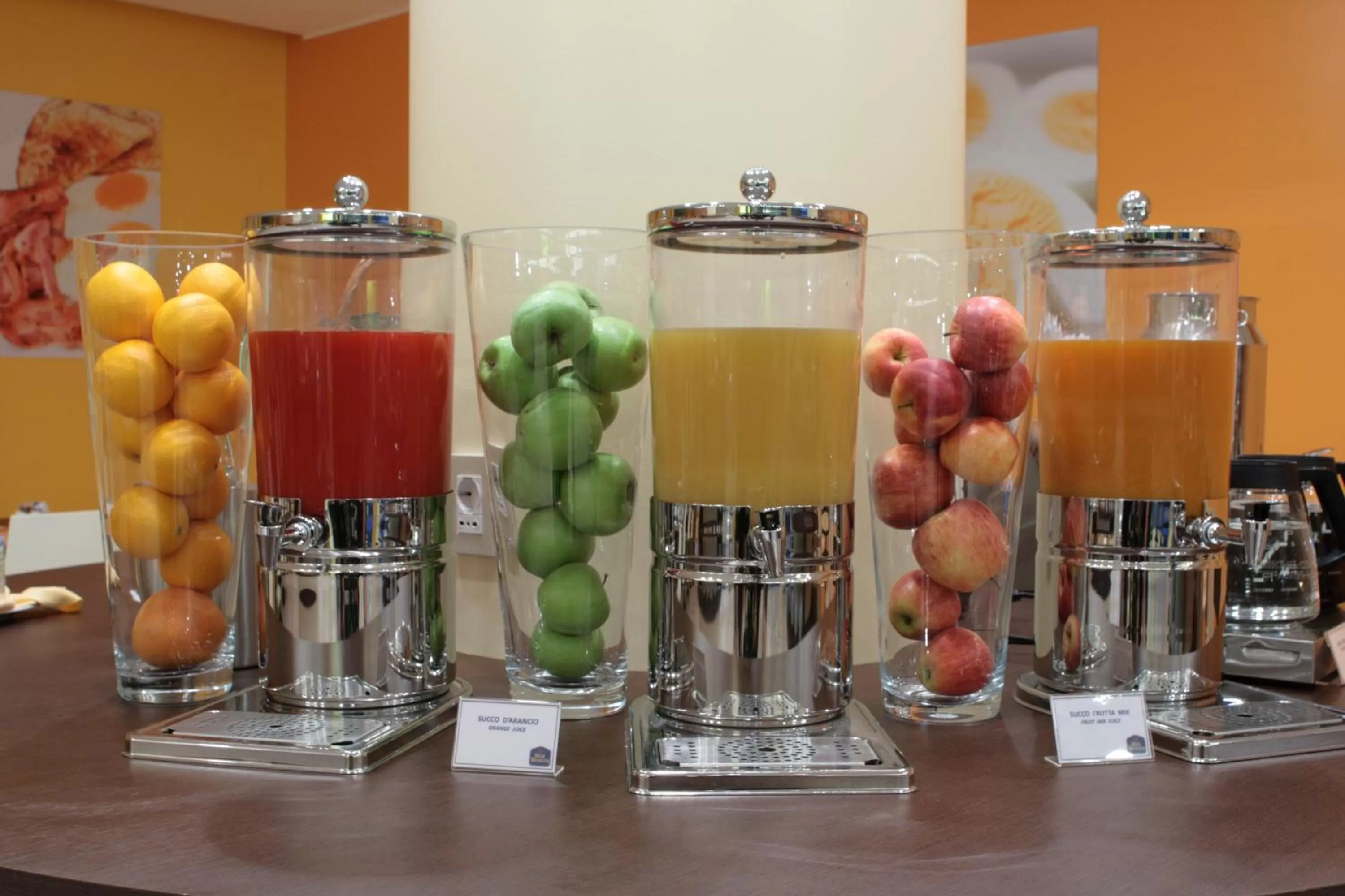 Restaurant/places to eat in Best Western Plus Soave Hotel