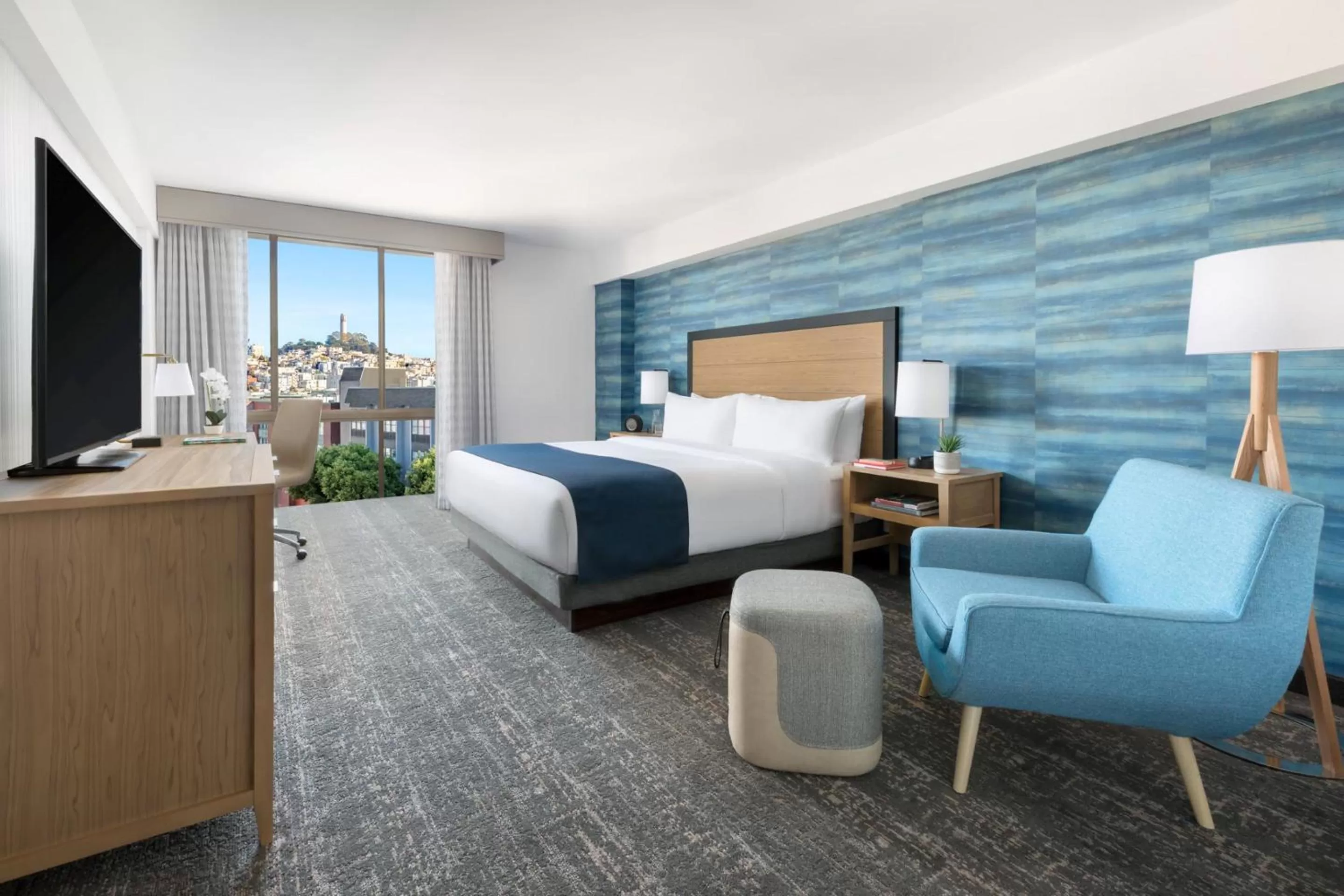 Photo of the whole room, Bed in Hotel Caza Fisherman's Wharf