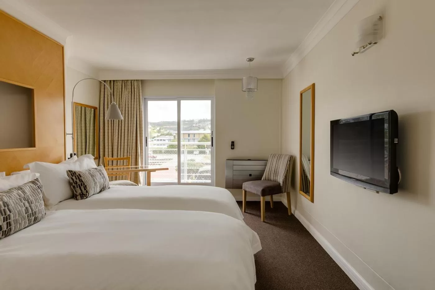 Bed in Protea Hotel by Marriott Knysna Quays