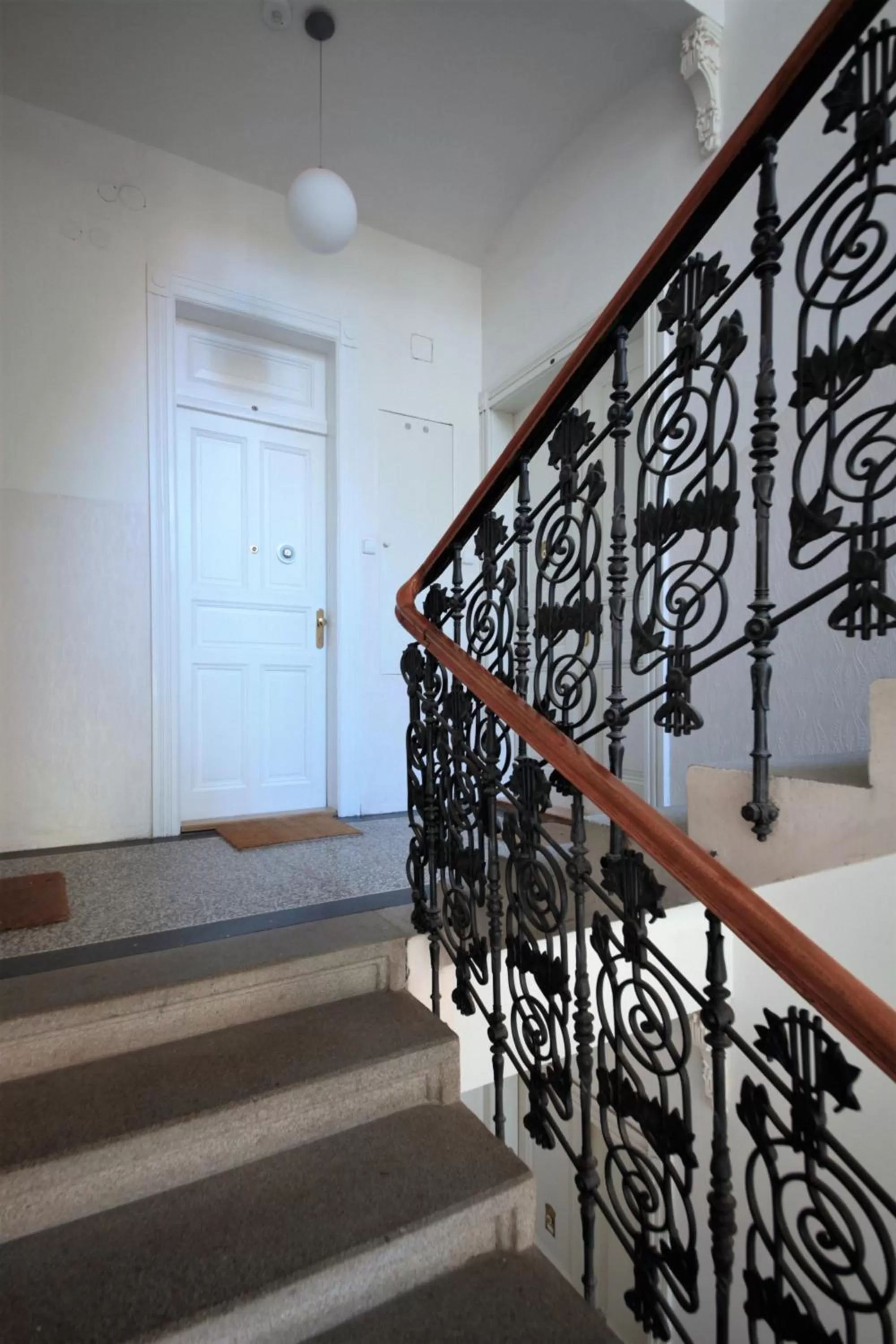 City Castle Aparthotel