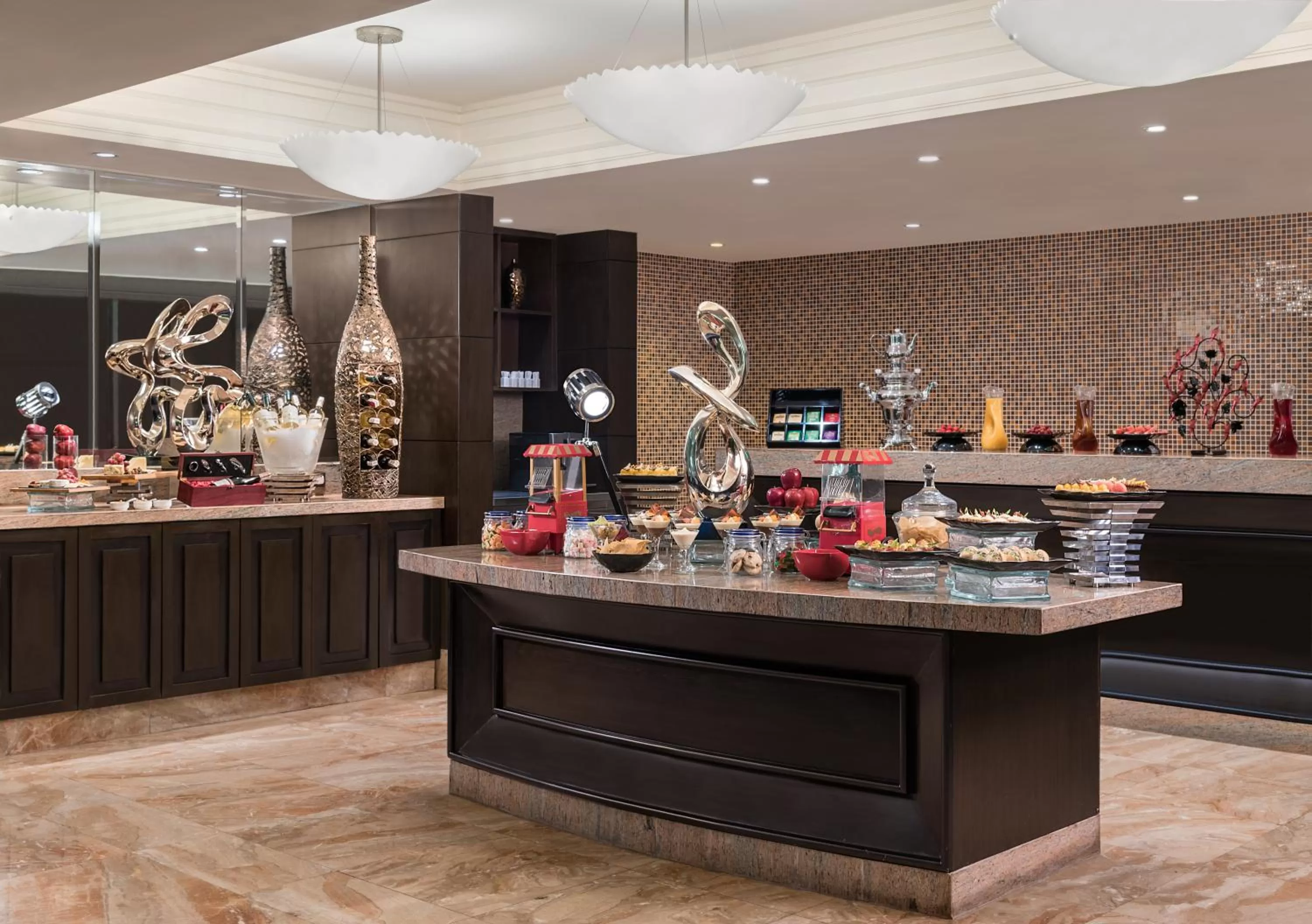 Food and drinks in Crimson Hotel Filinvest City, Manila