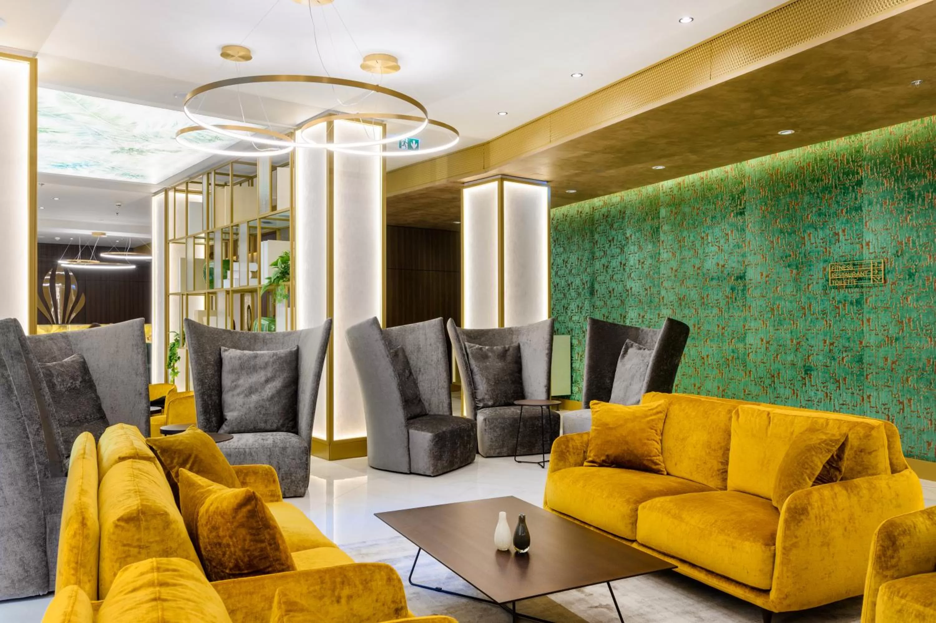 Lobby or reception in Emerald Hotel by Continental Group