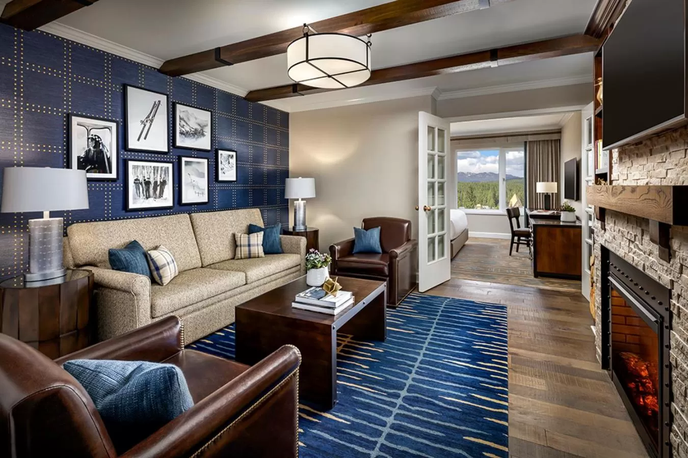 Living room in Fairmont Chateau Whistler