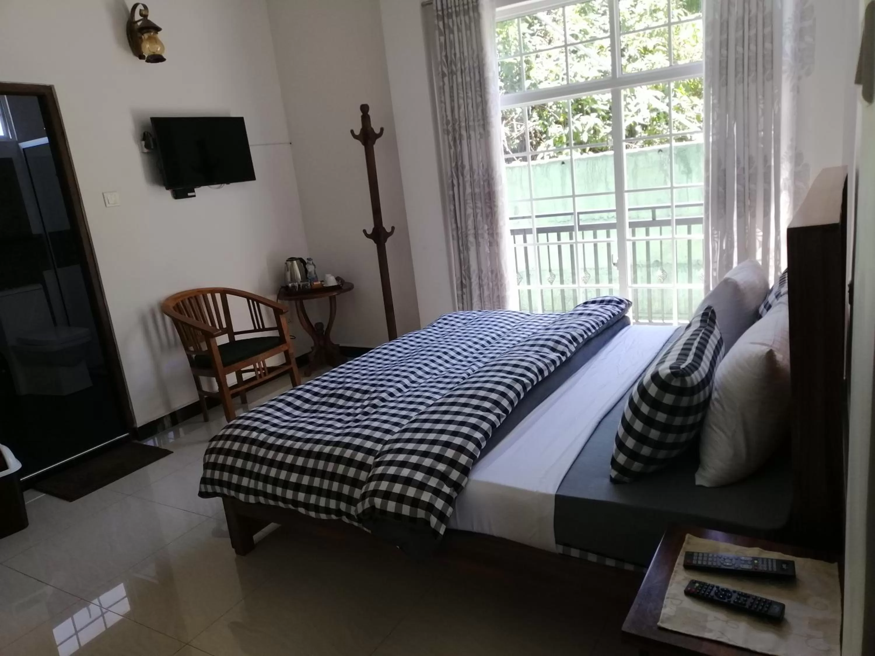 Photo of the whole room, Bed in Misthill Rest - Lavish Villa