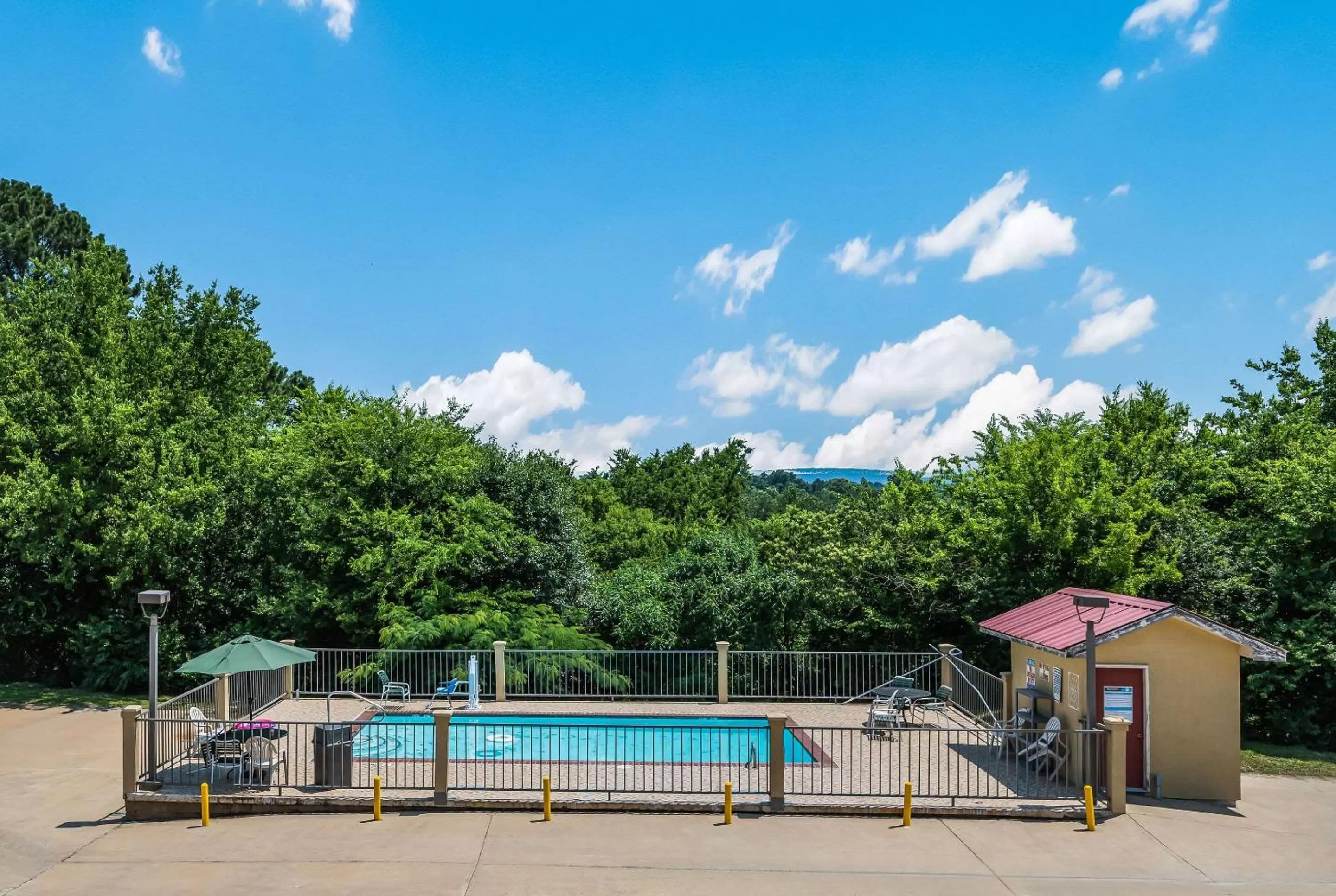Activities in Quality Inn & Suites Hot Springs-Lake Hamilton
