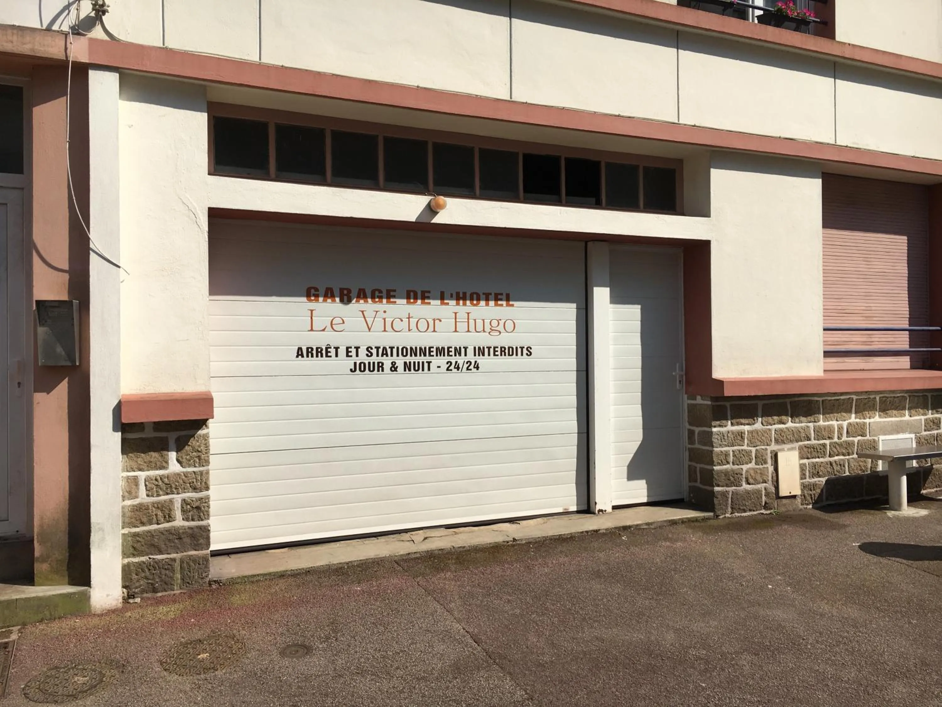 Property building in Hôtel Victor Hugo Lorient