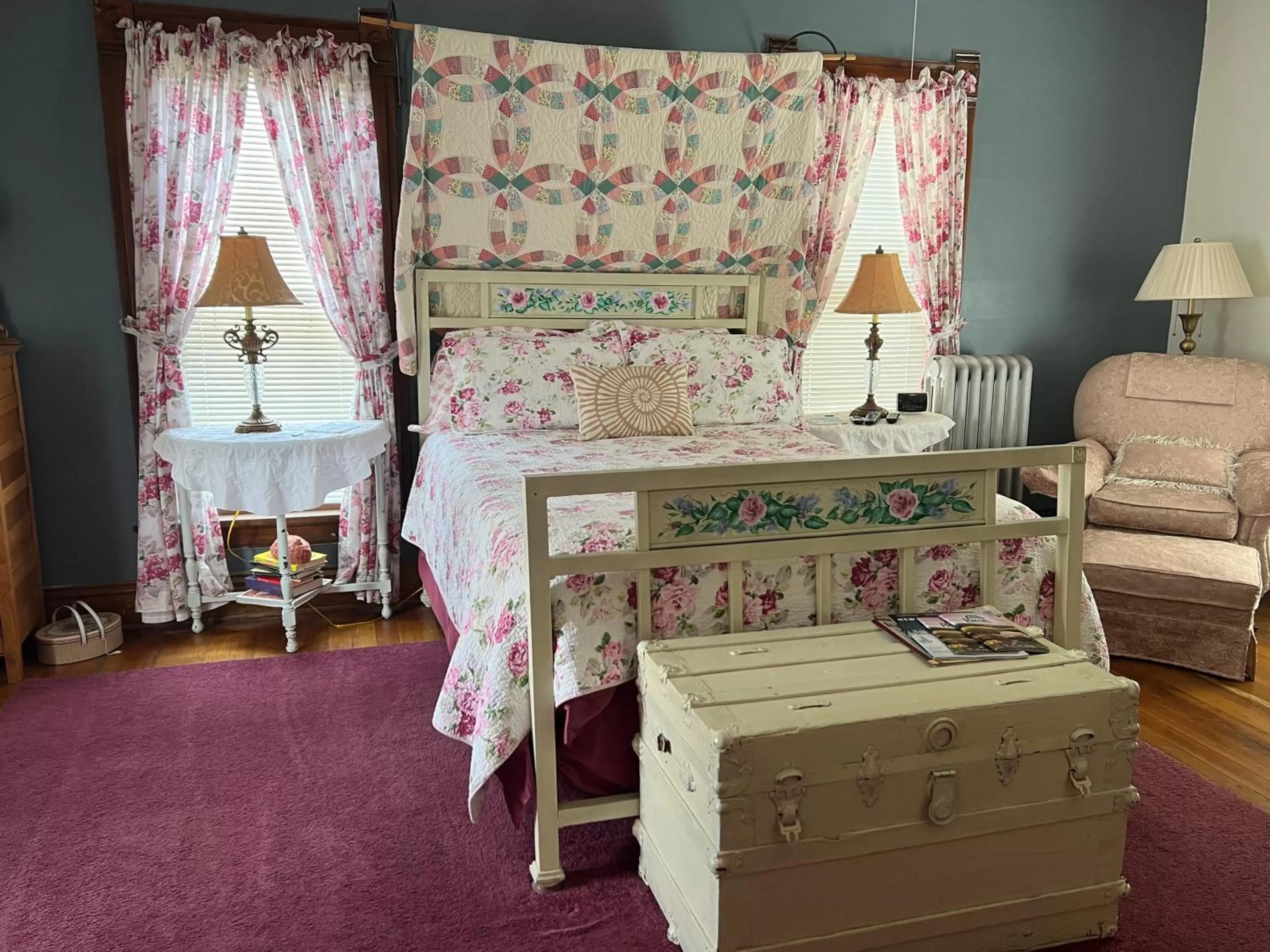 Deluxe Double Room in Heart's Desire Inn