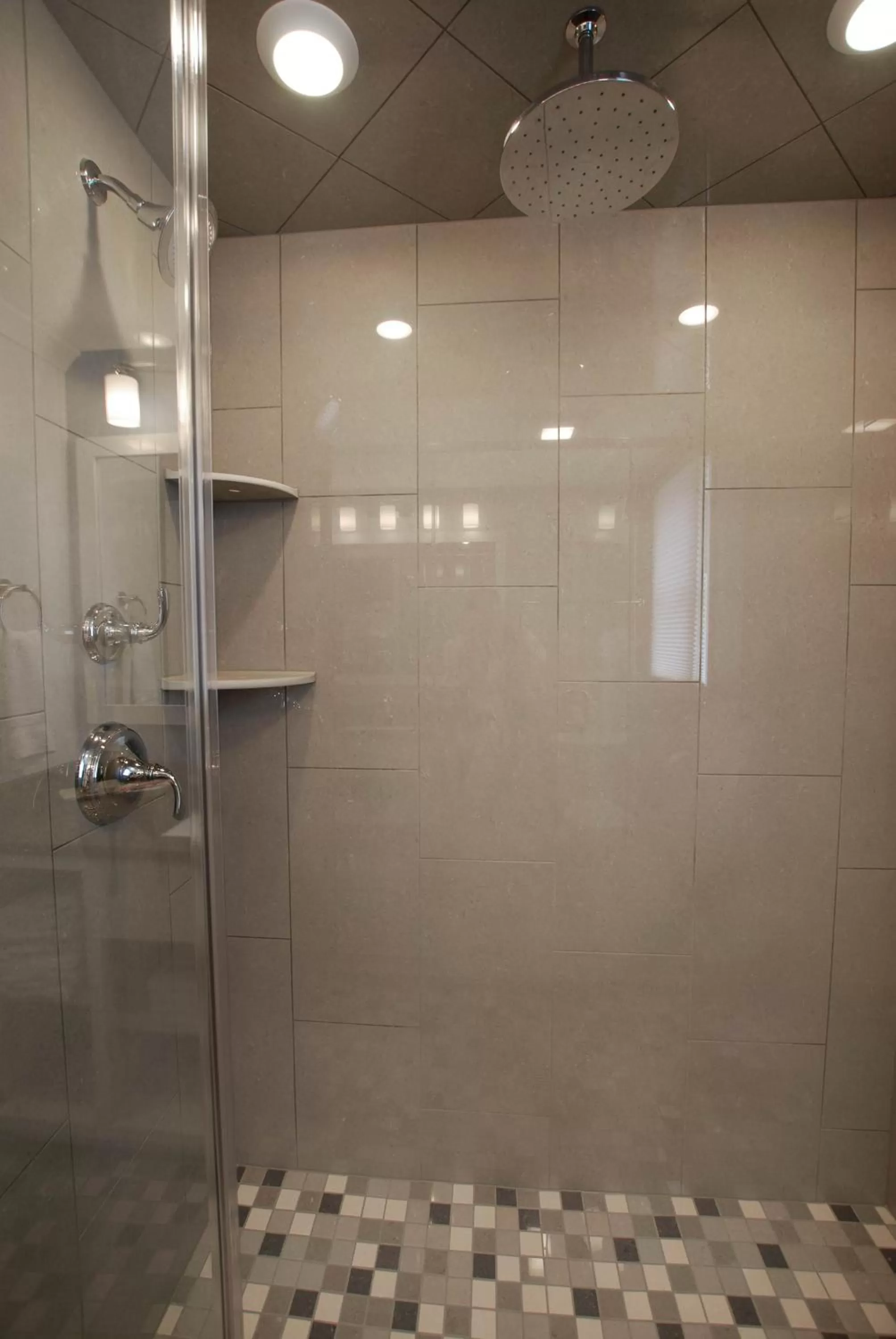 Shower in Homestead Suites - Fish Creek