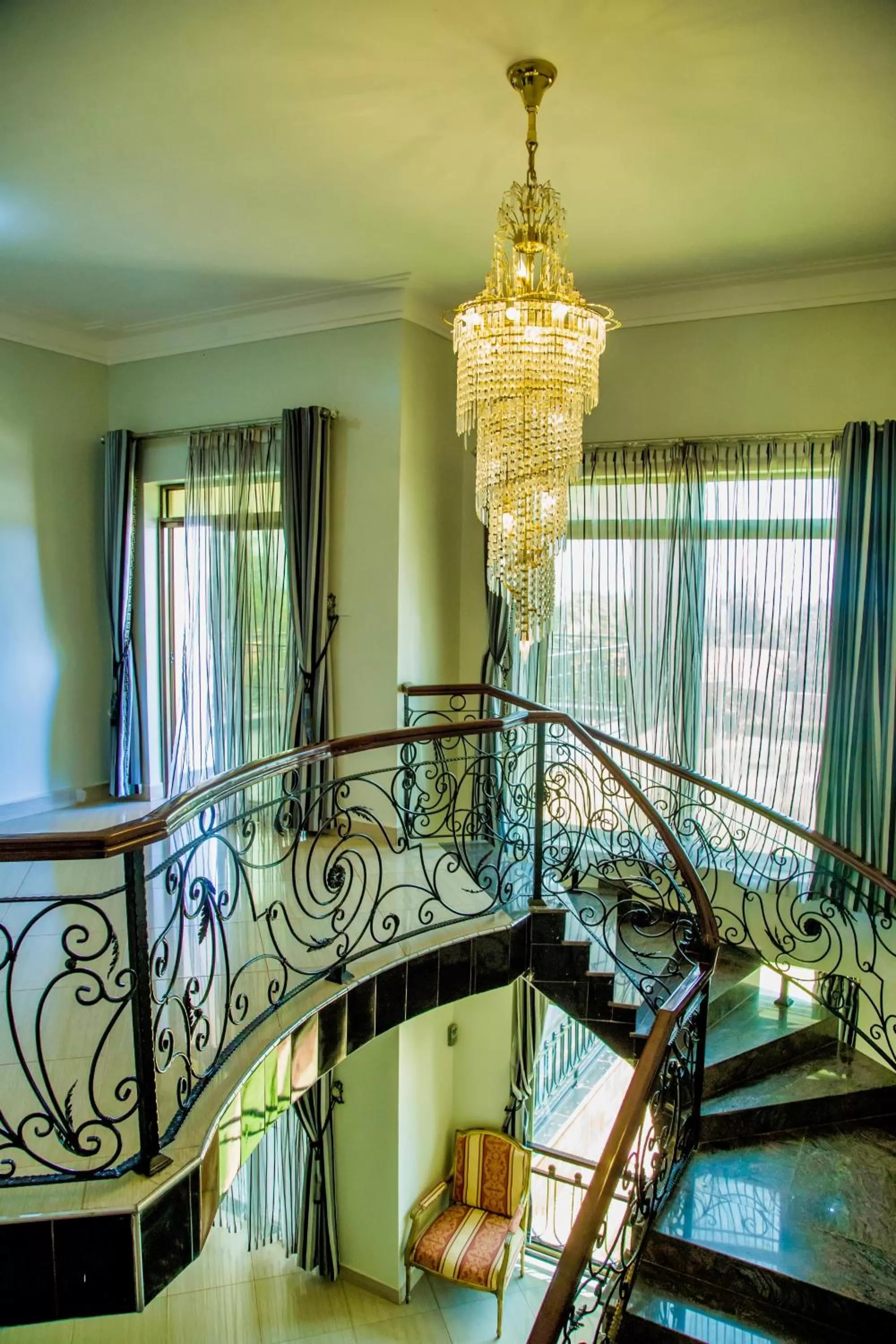 Facade/entrance in Lakepoint Villa