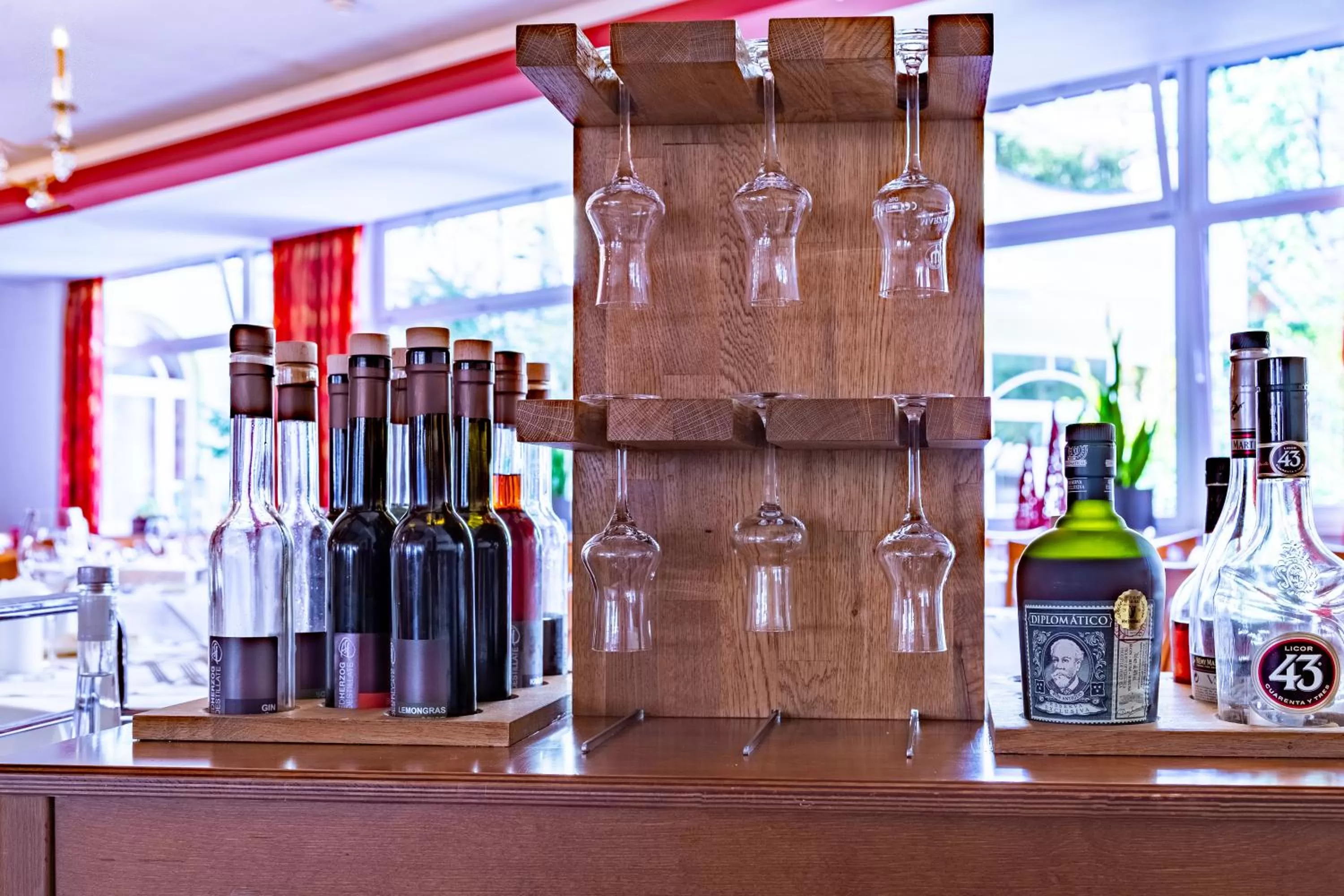 Restaurant/places to eat in Hotel Latini