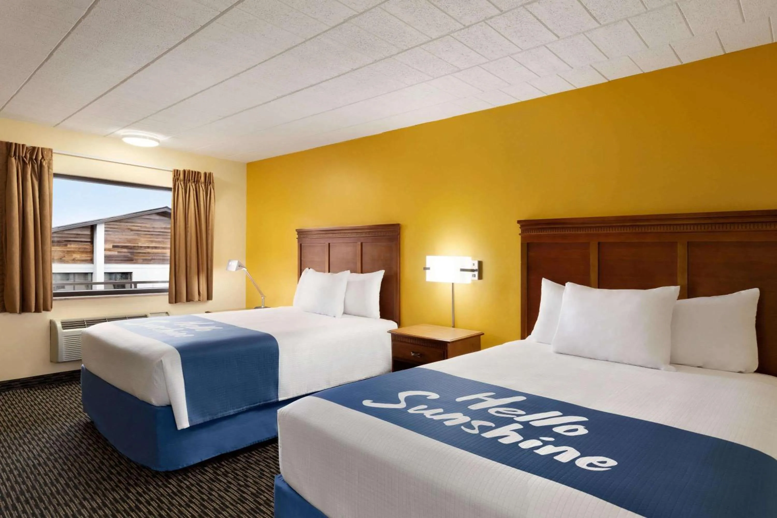 Photo of the whole room in Days Inn by Wyndham Oak Ridge Knoxville