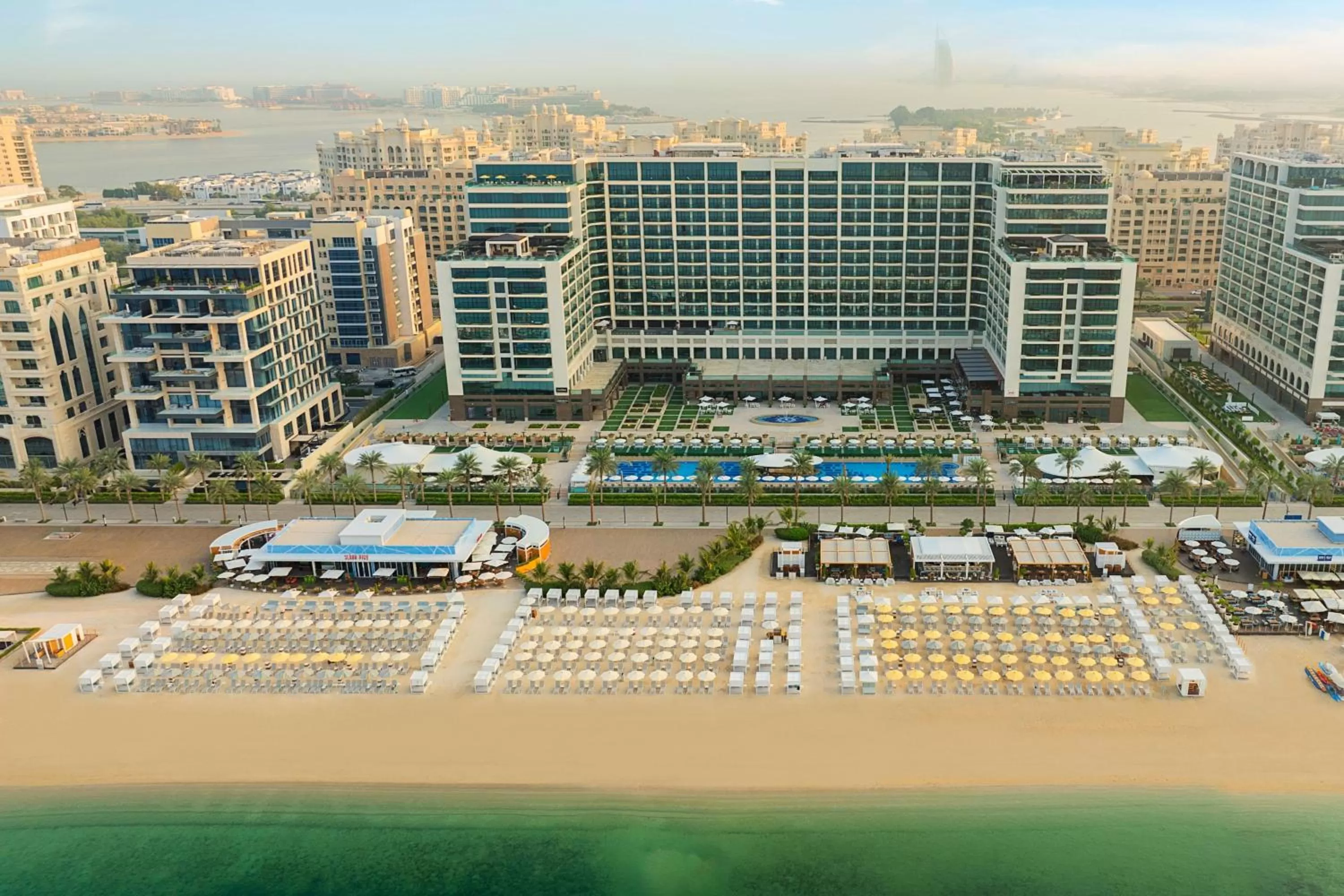 Beach in Marriott Resort Palm Jumeirah, Dubai