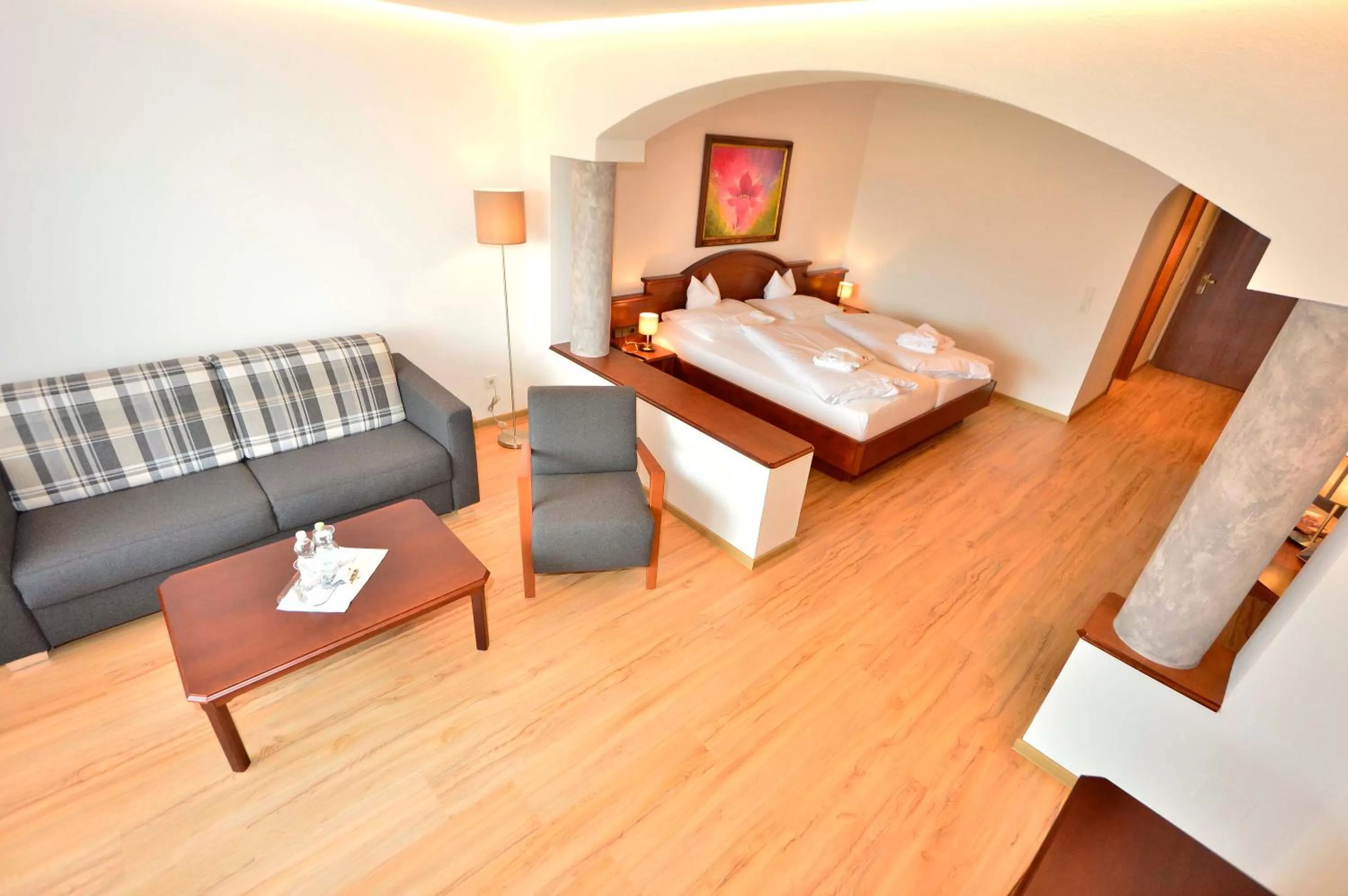 Living room, Bed in Hotel Residenz Hochland