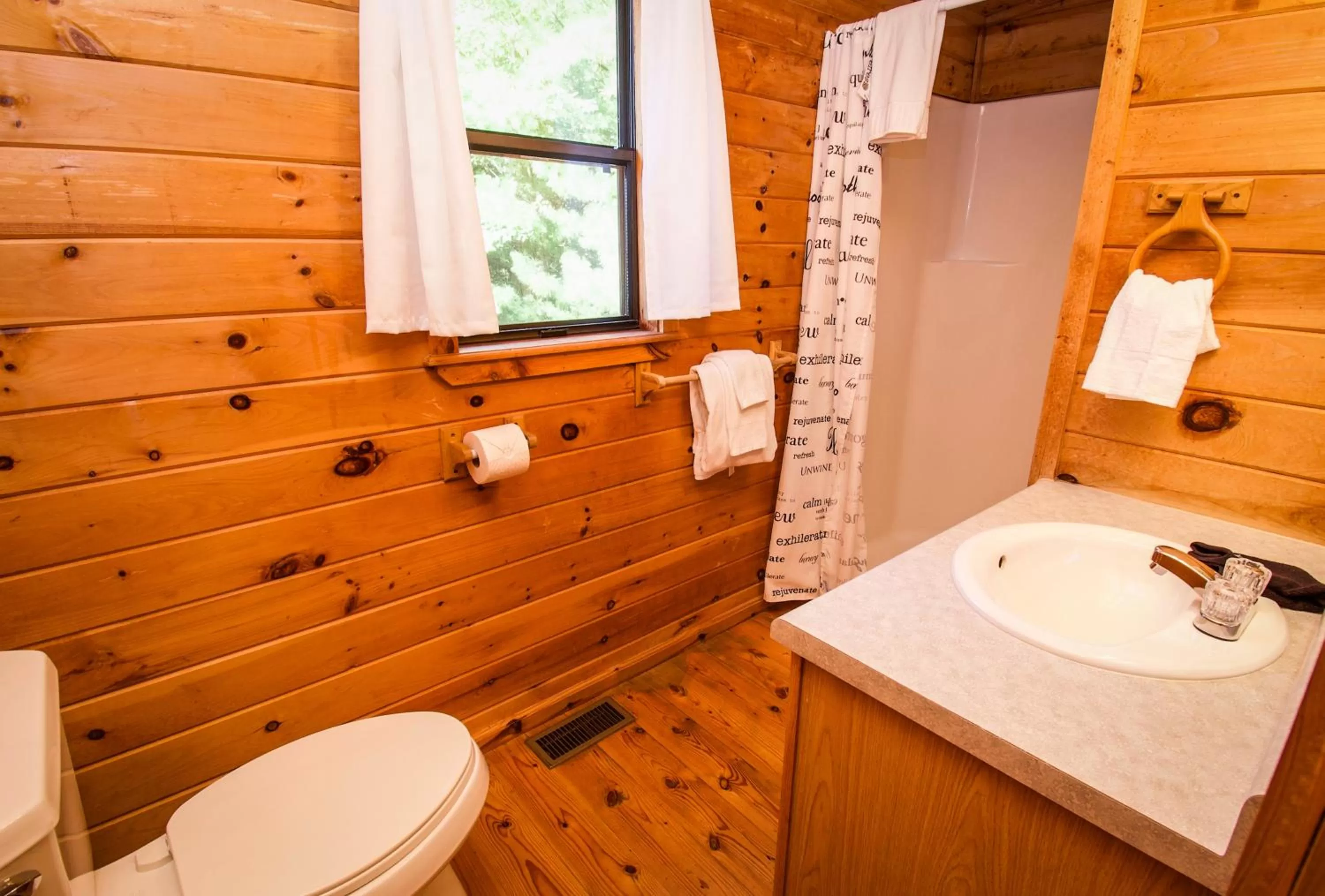 Bathroom in Paradise Hills, Winery Resort & Spa