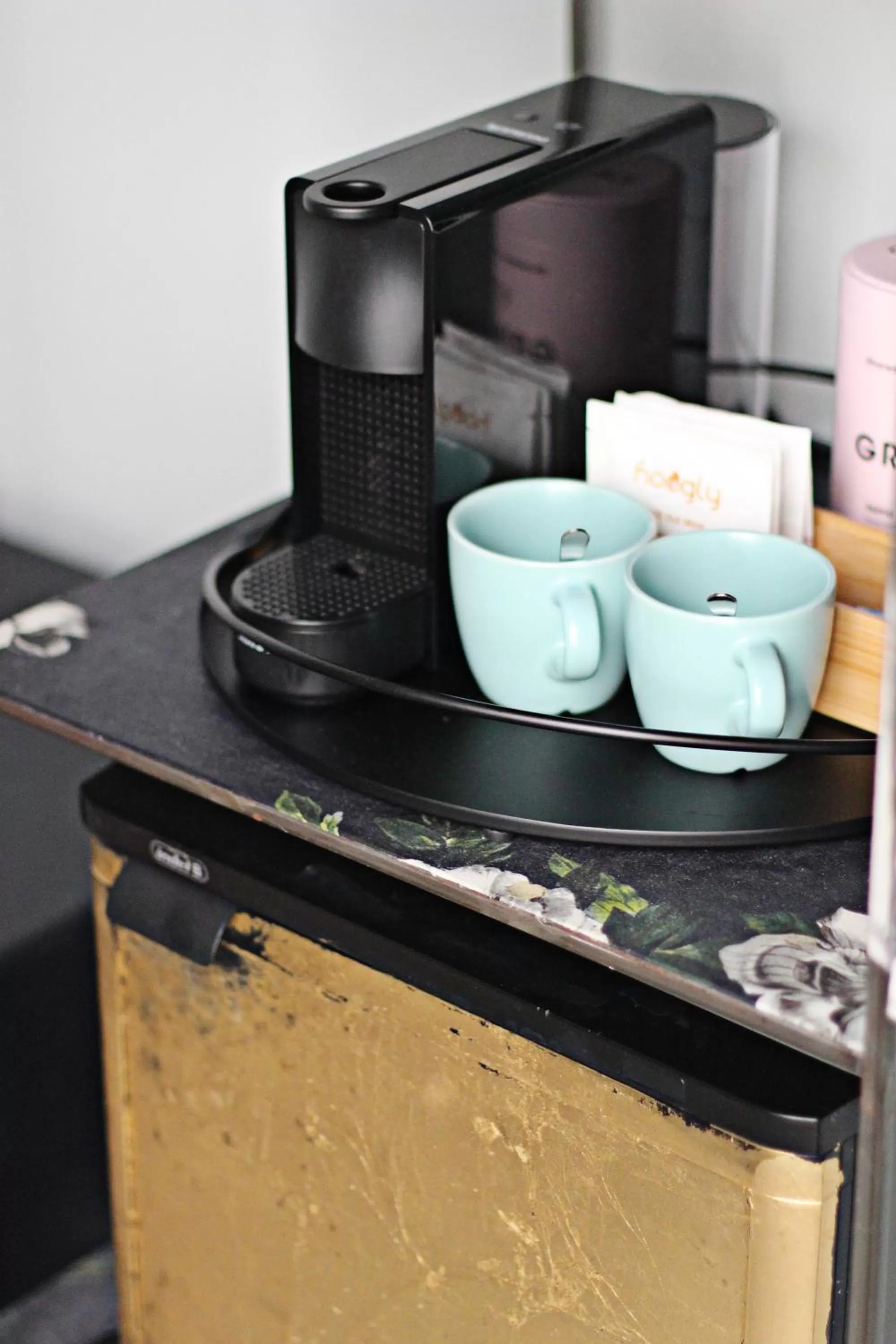 Coffee/tea facilities in Numa Florence Rodo