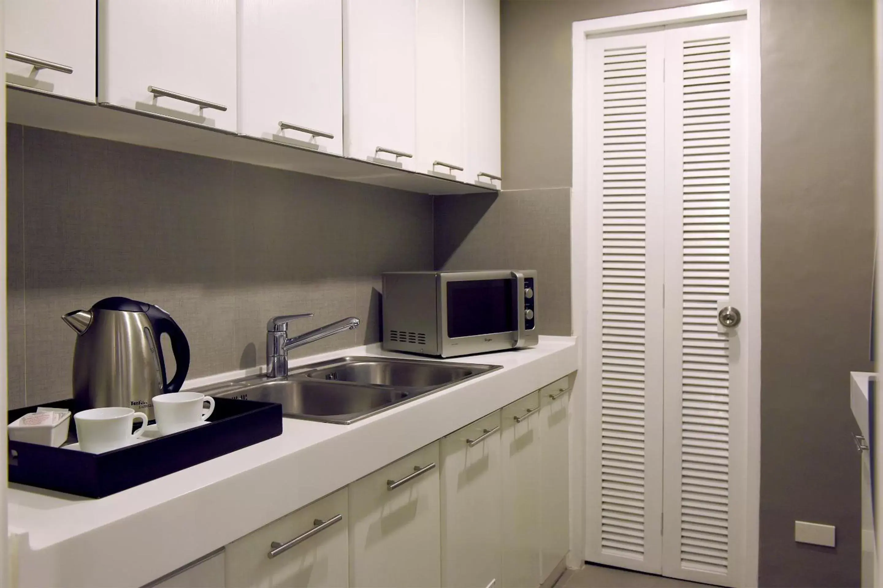 Astoria Plaza Astoria Plaza