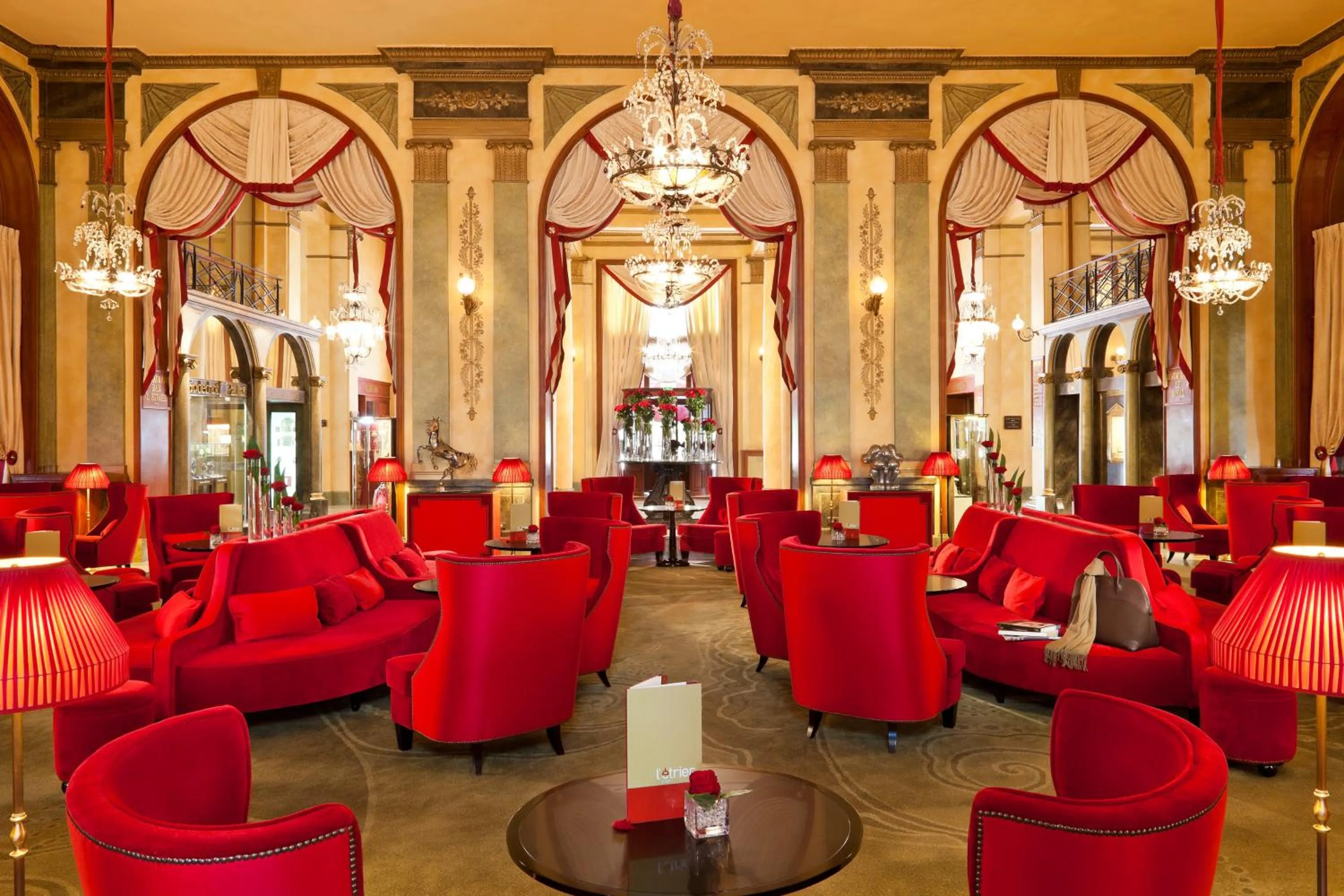 Restaurant/places to eat in Hôtel Barrière Le Royal Deauville