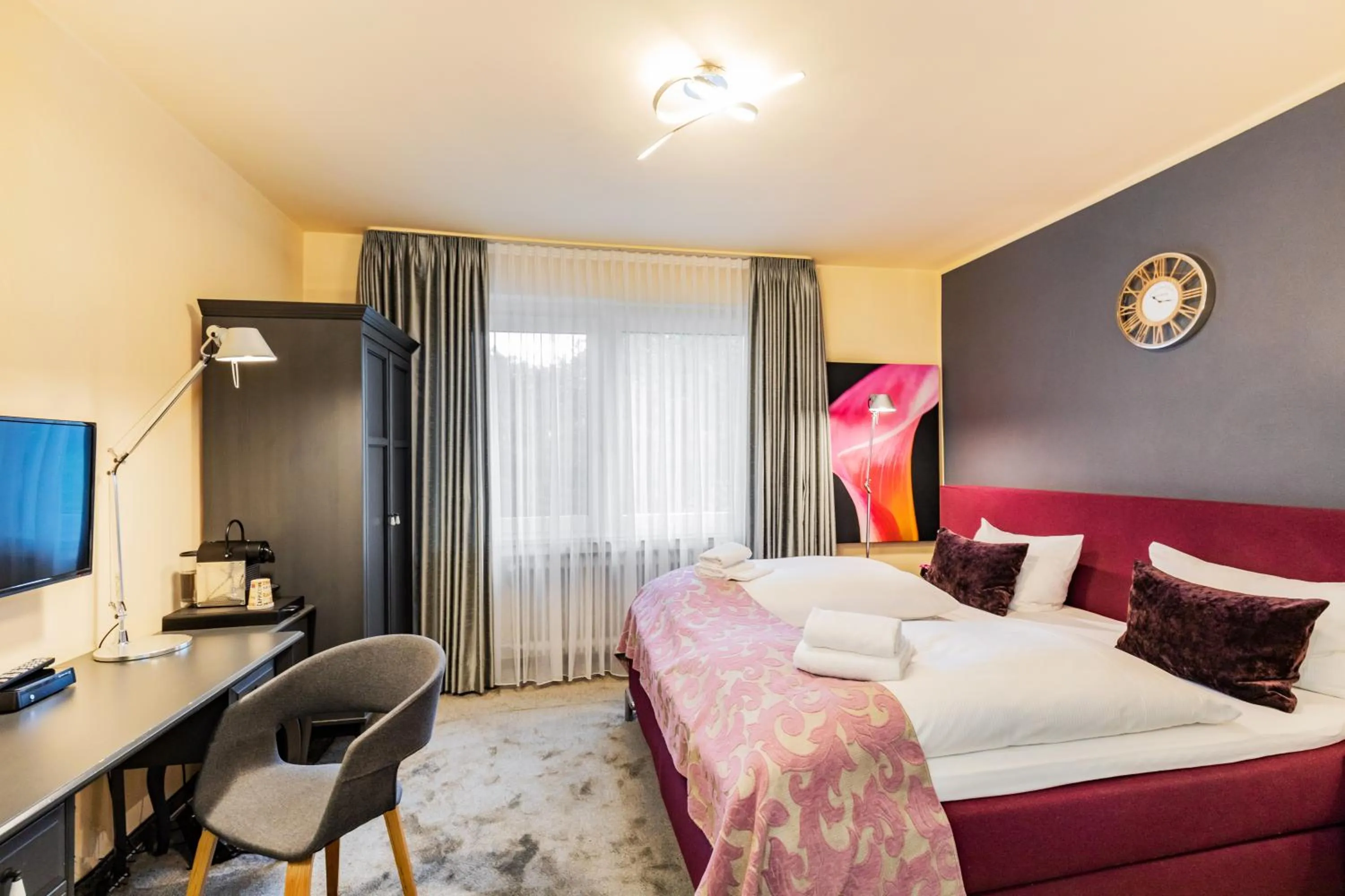 Photo of the whole room, Bed in Hotel Fürst Garden