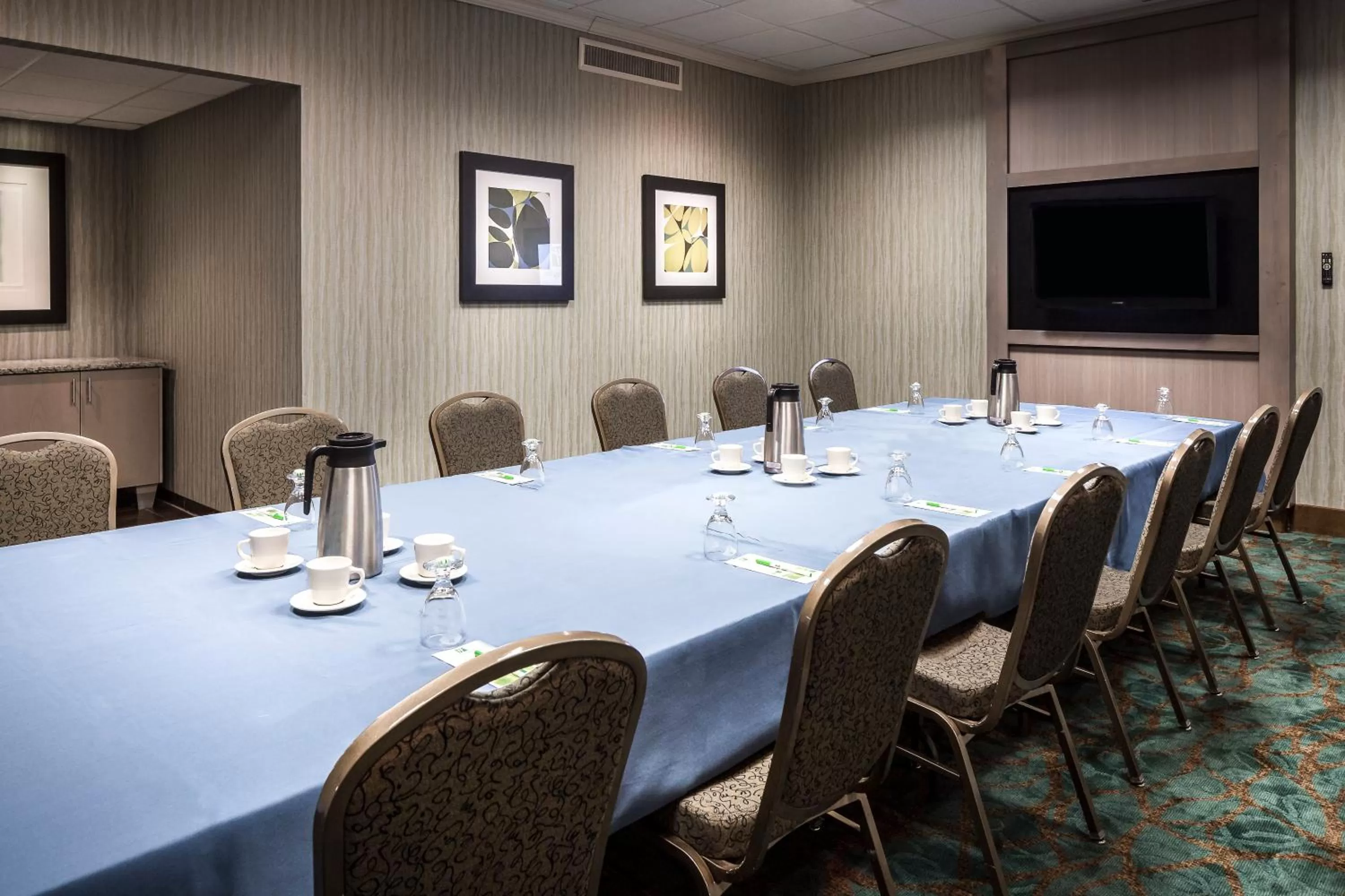 Meeting/conference room in Holiday Inn Rock Island-Quad Cities by IHG