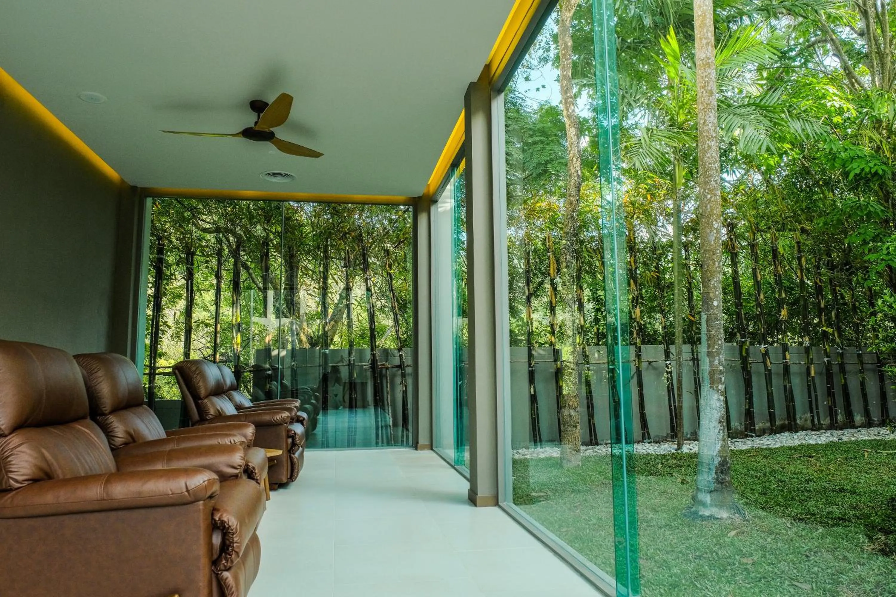 Massage in MAI HOUSE Patong Hill