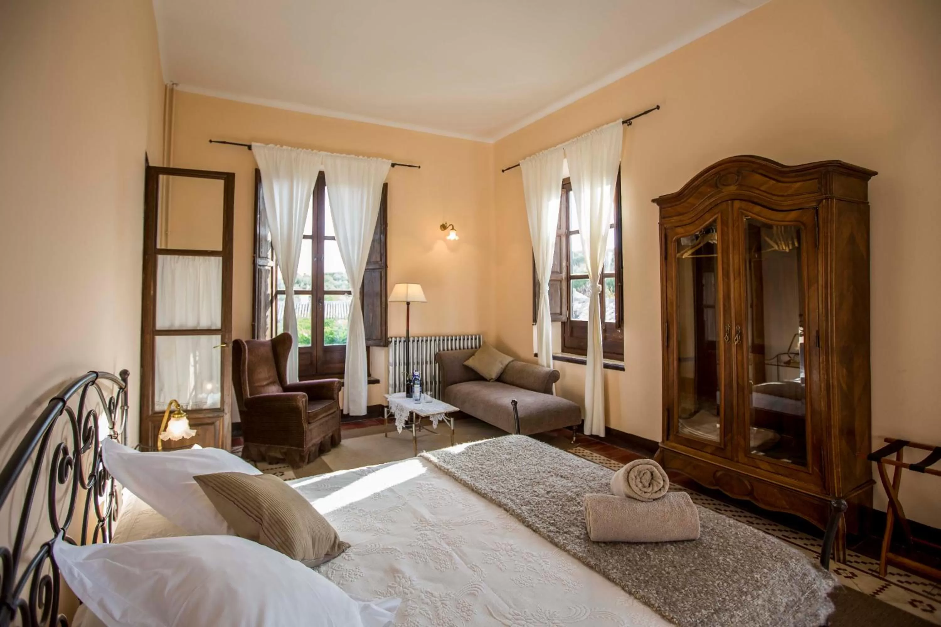 Photo of the whole room, Bed in Hotel Cortijo del Marqués