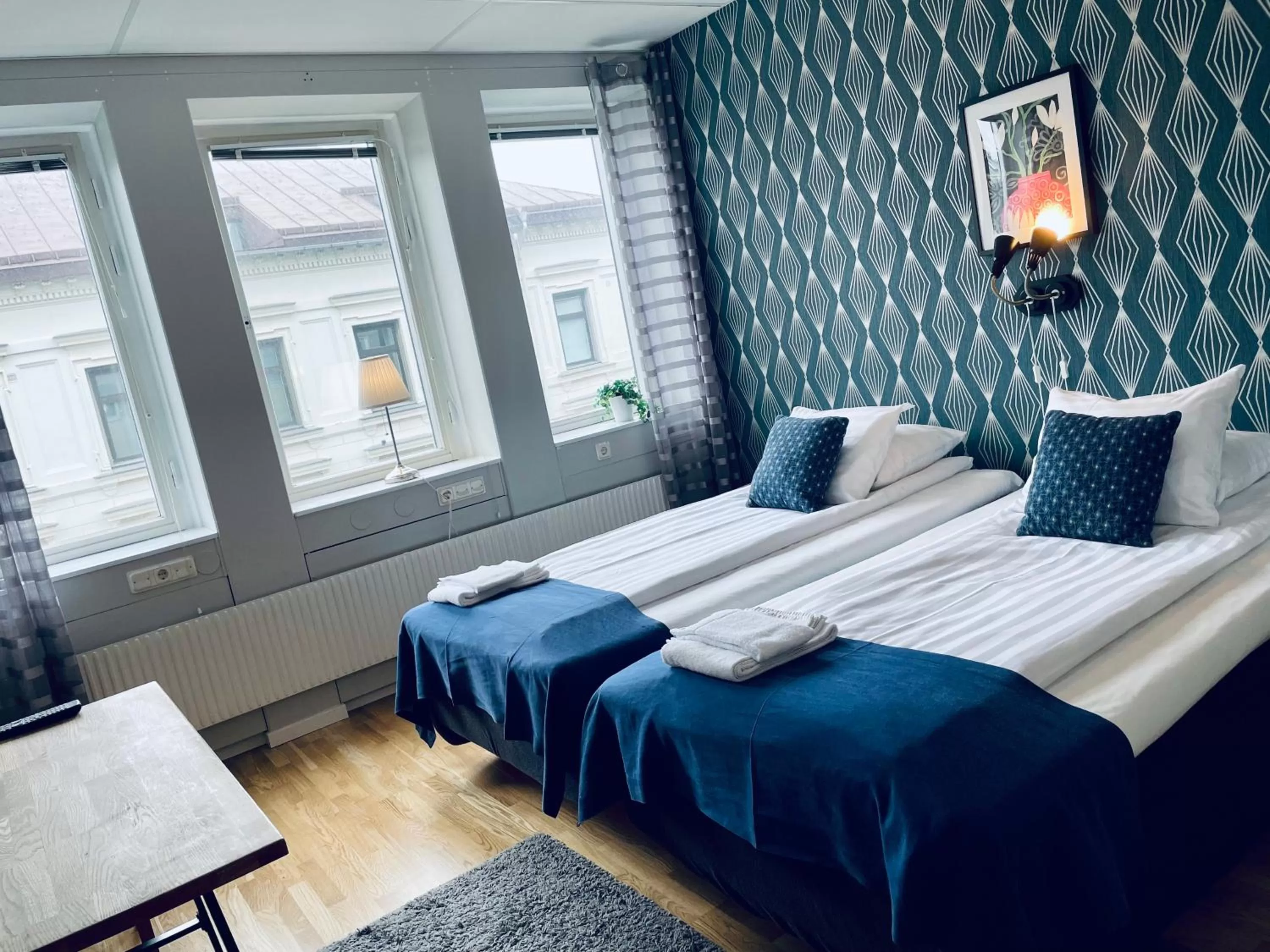 Photo of the whole room in Le Mat B&B Göteborg City