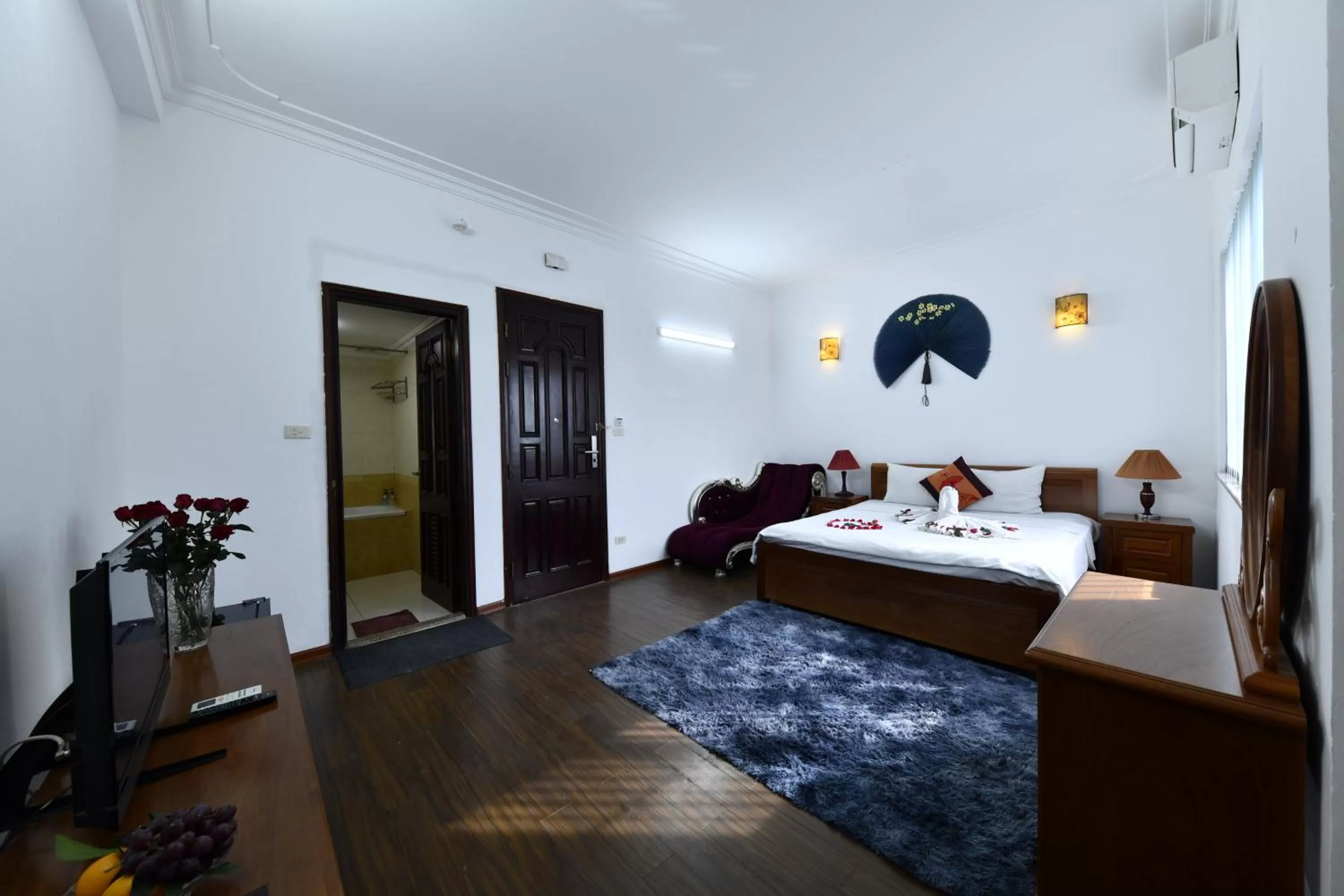 Bed in Phoenix Legend Hotel Hanoi