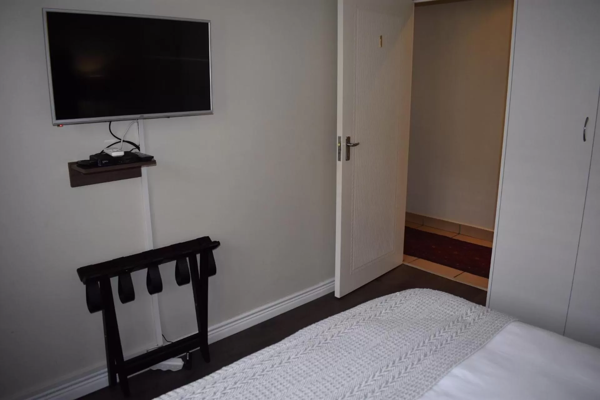 TV and multimedia, Bed in Soeteweide North B&B and Spa