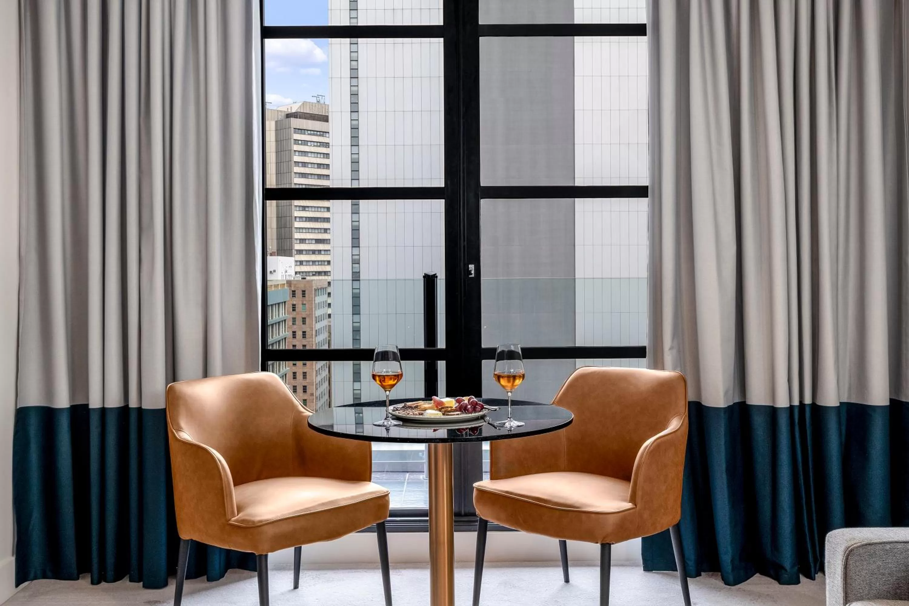 Living room in Peppers Waymouth Hotel