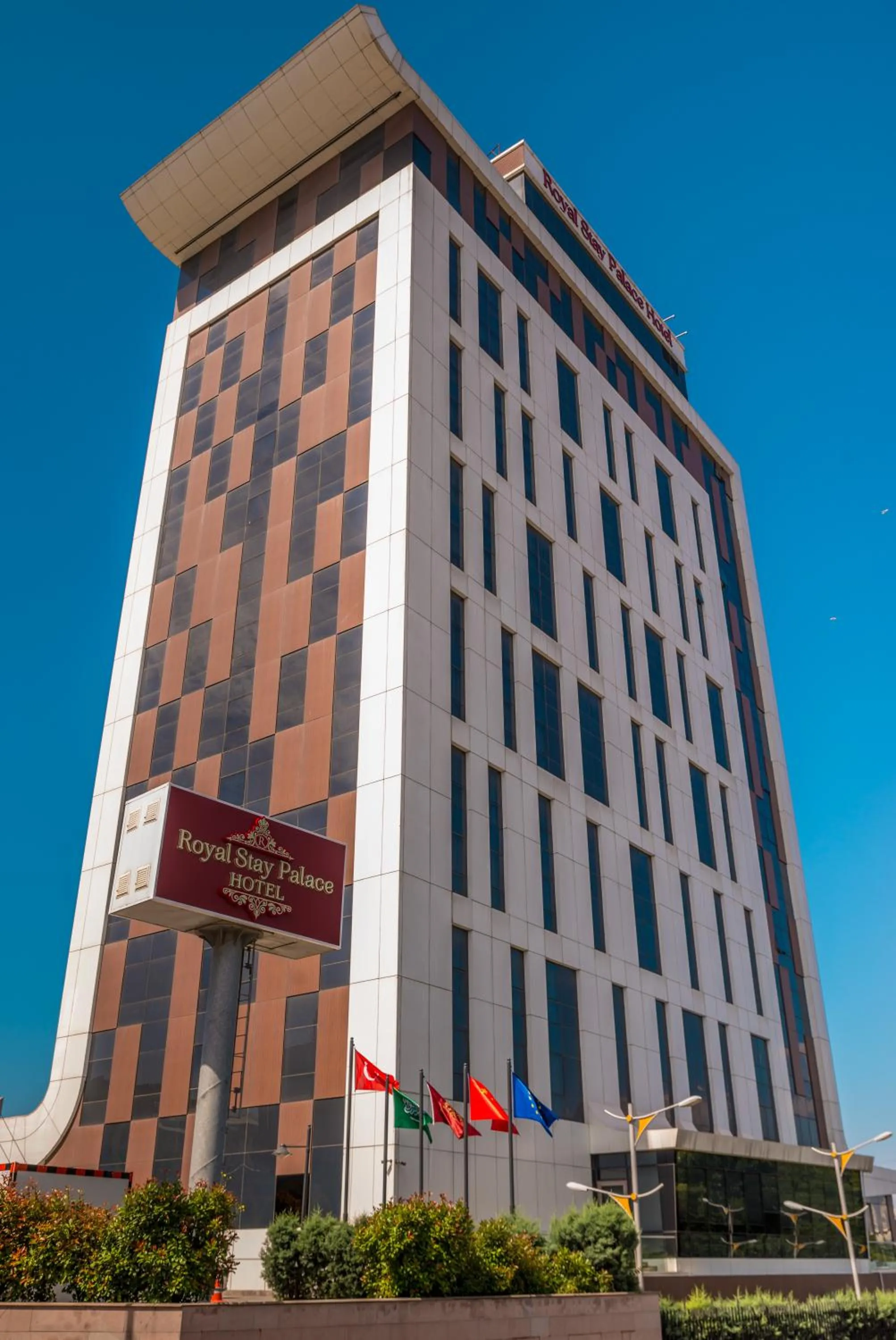 Property Building in Royal Stay Palace Hotel