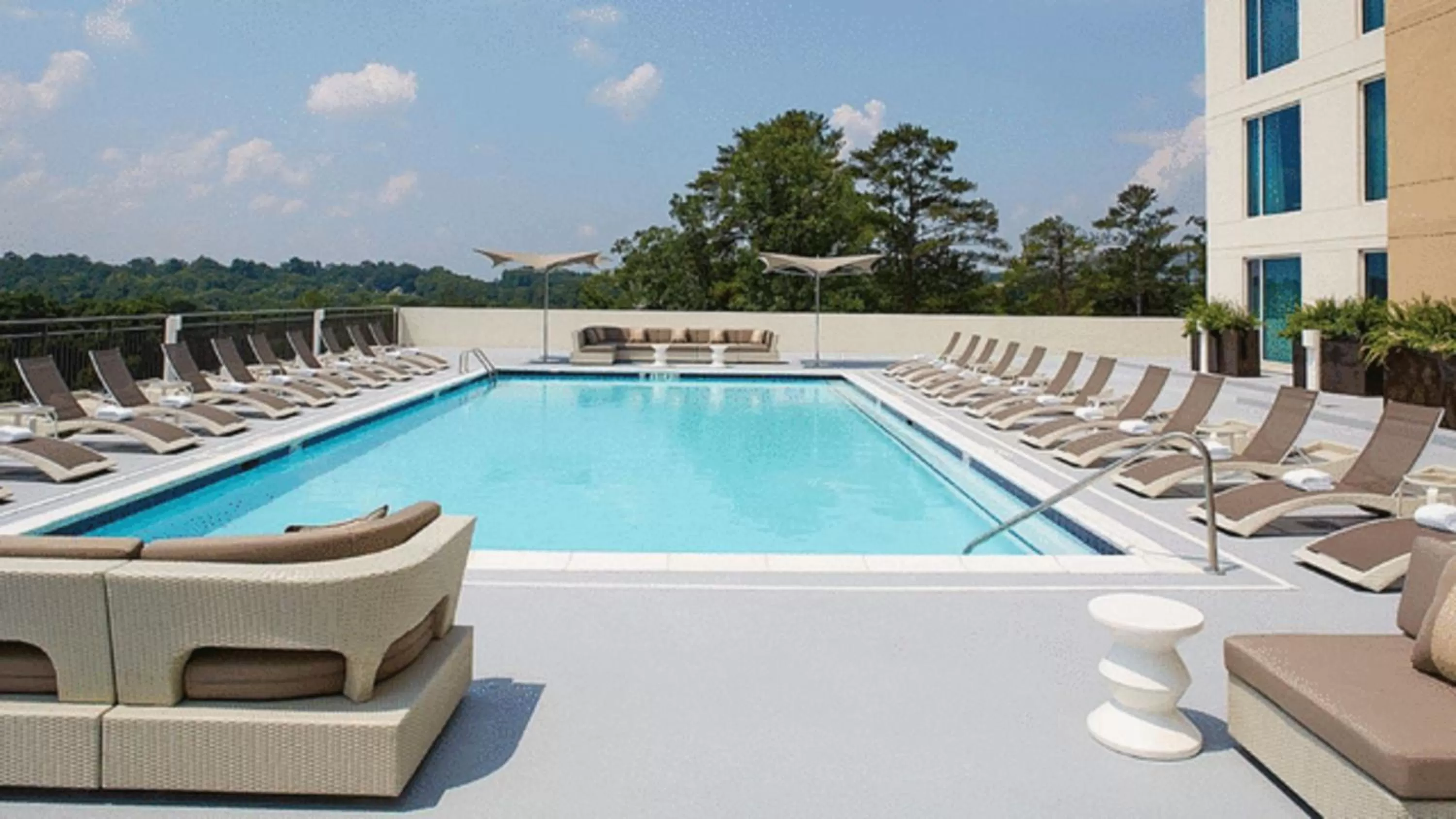 Swimming pool in Hyatt Regency Atlanta Perimeter at Villa Christina