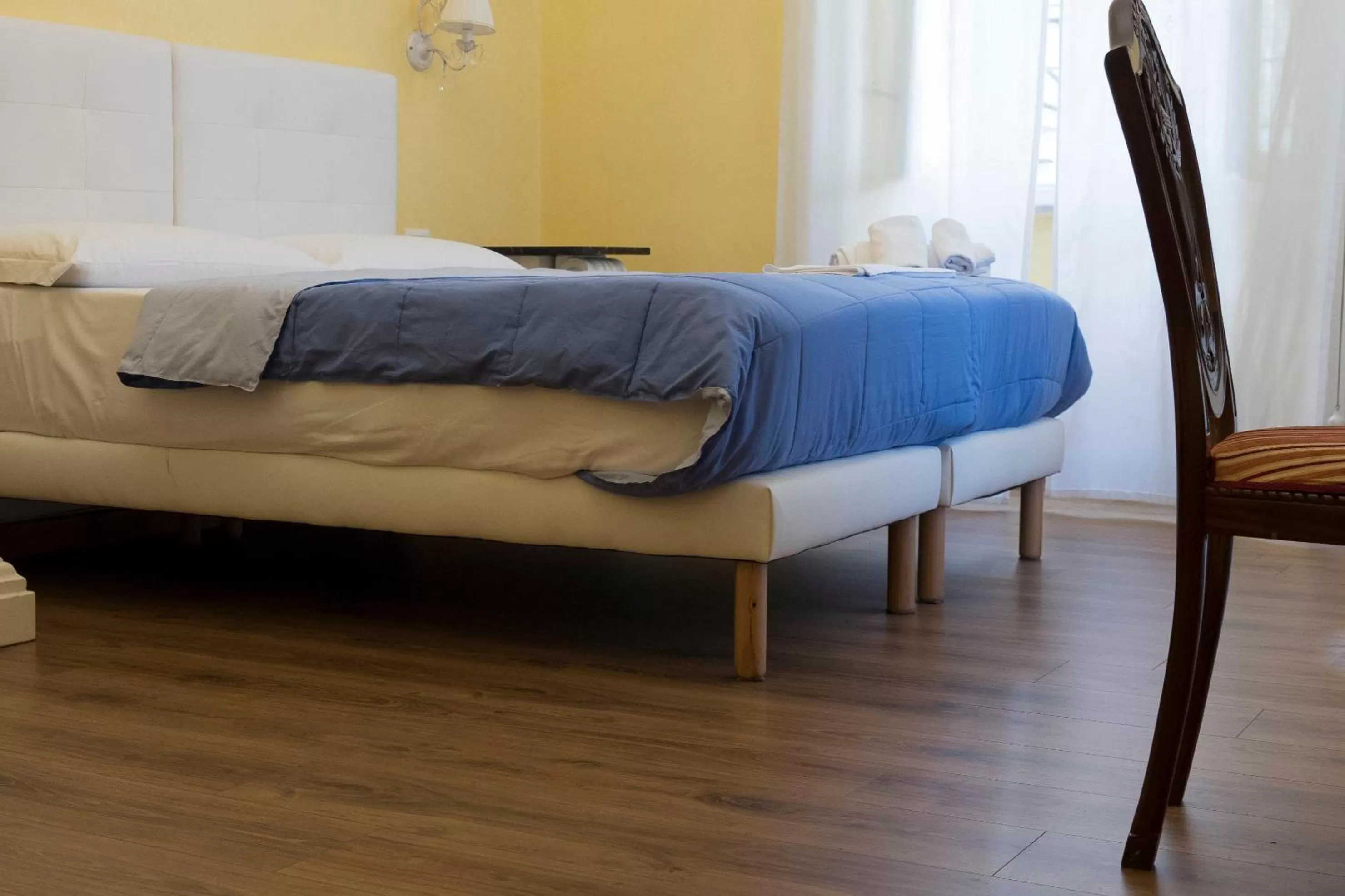 Photo of the whole room, Bed in La Breccia A Porta Pia