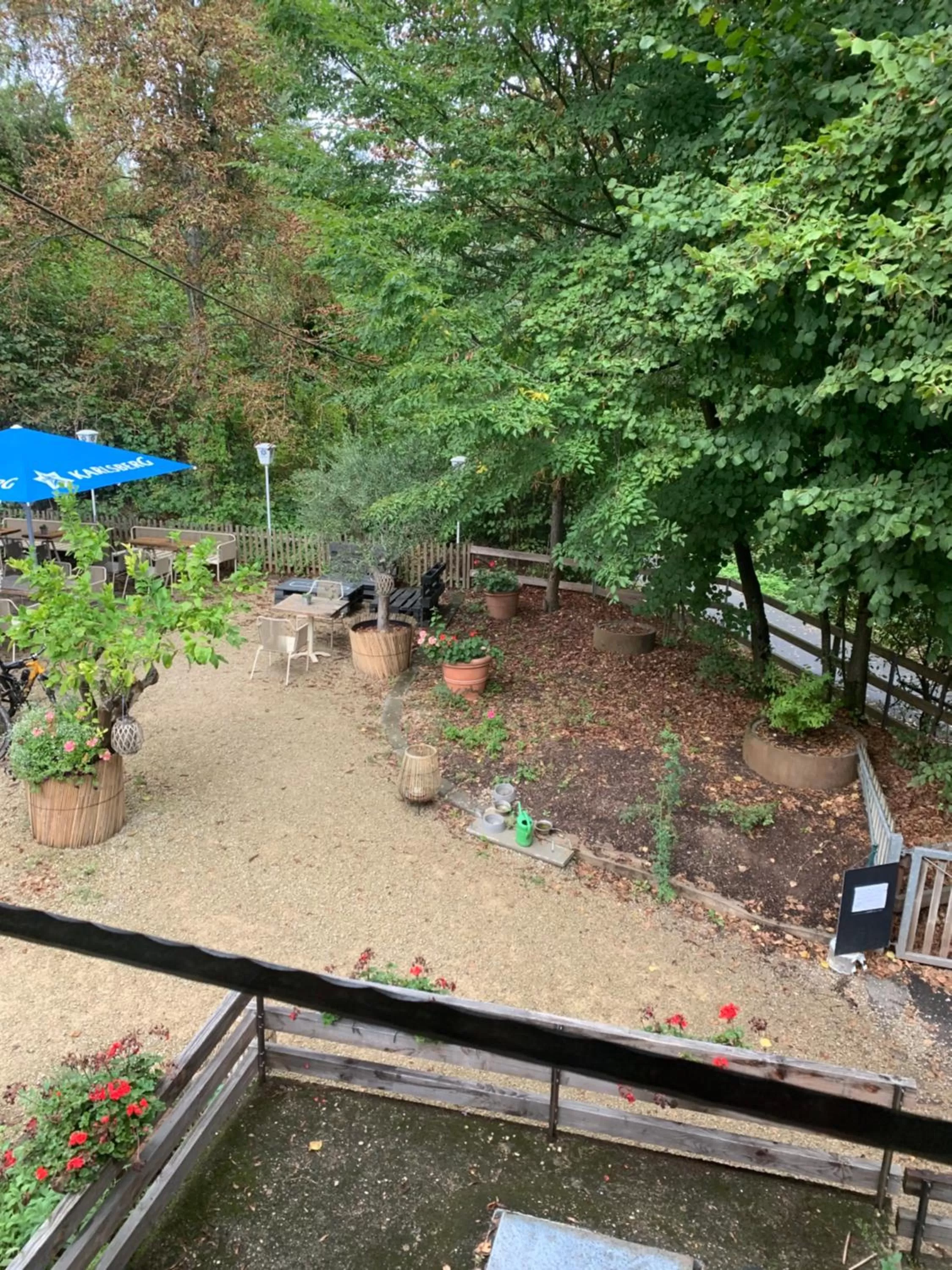 Garden view in Hotel Restaurant El Greco bei der Taffingsmühle