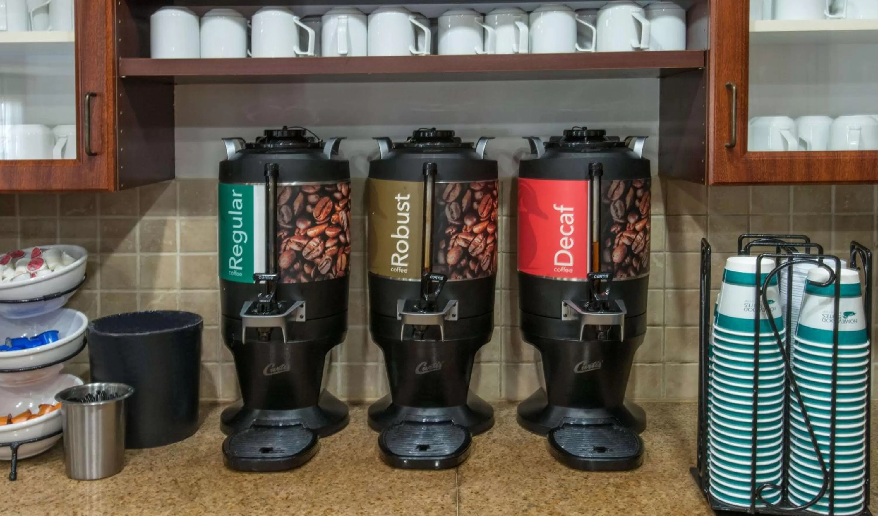 Dining area in Homewood Suites by Hilton Sarasota