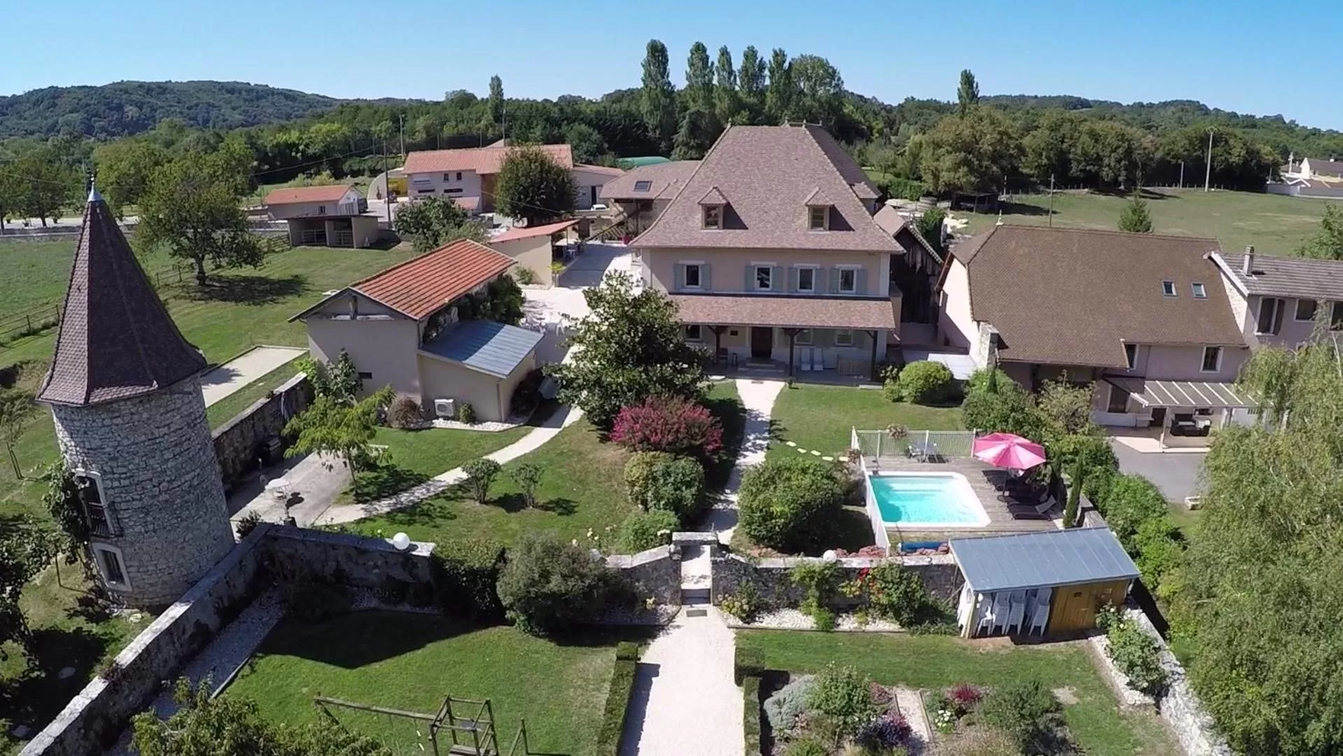 Bird's eye view in Domaine de Suzel