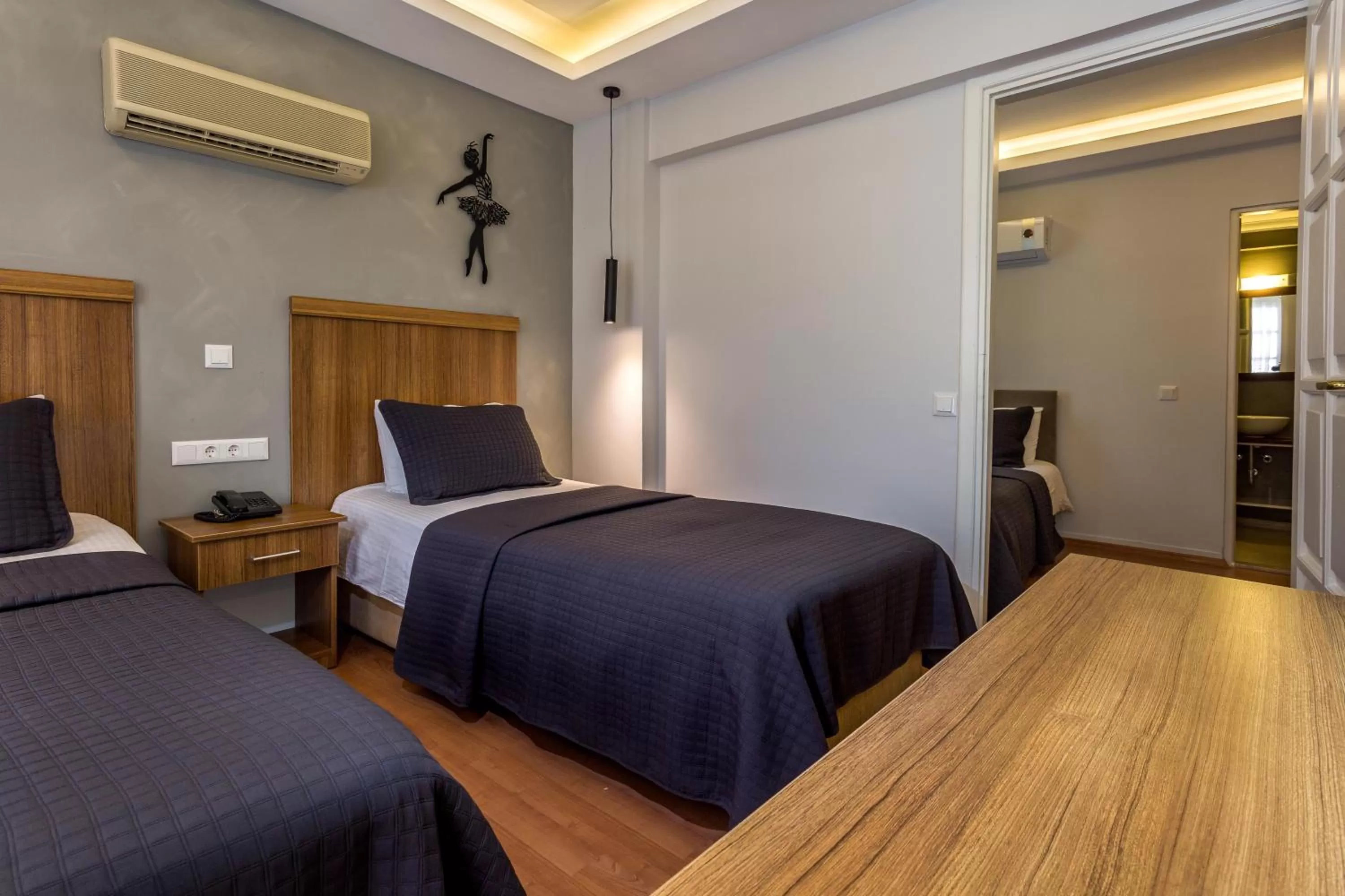 Photo of the whole room, Bed in Aqua Princess Hotel