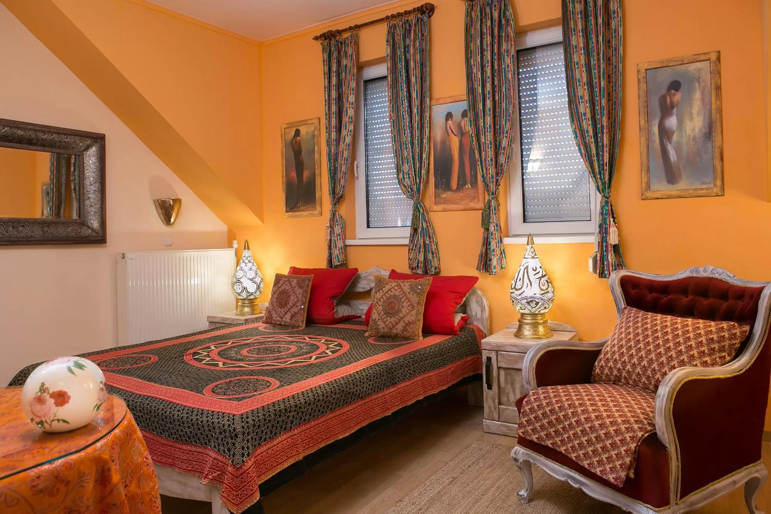 Bed in Green Park Villa