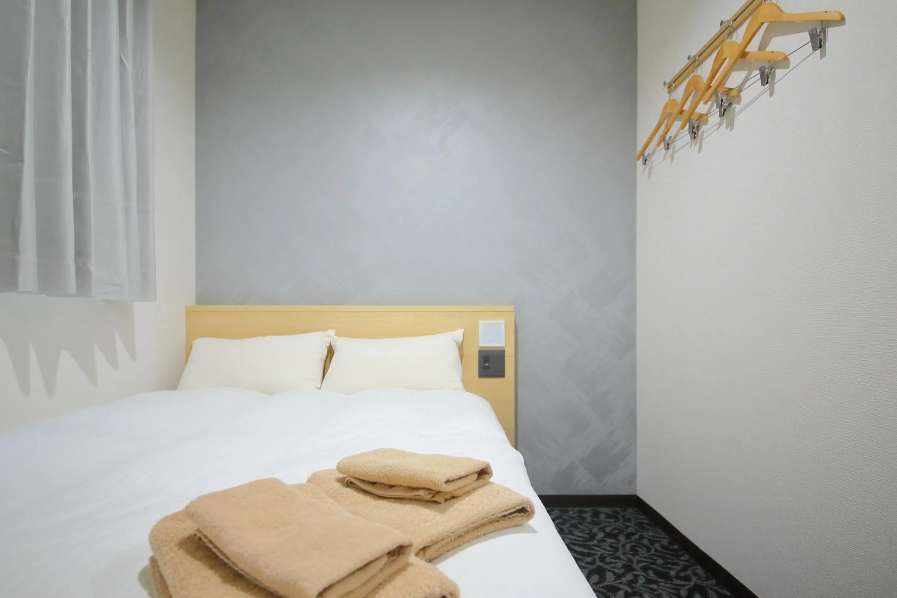 Photo of the whole room, Bed in Hotel Shin-Imamiya