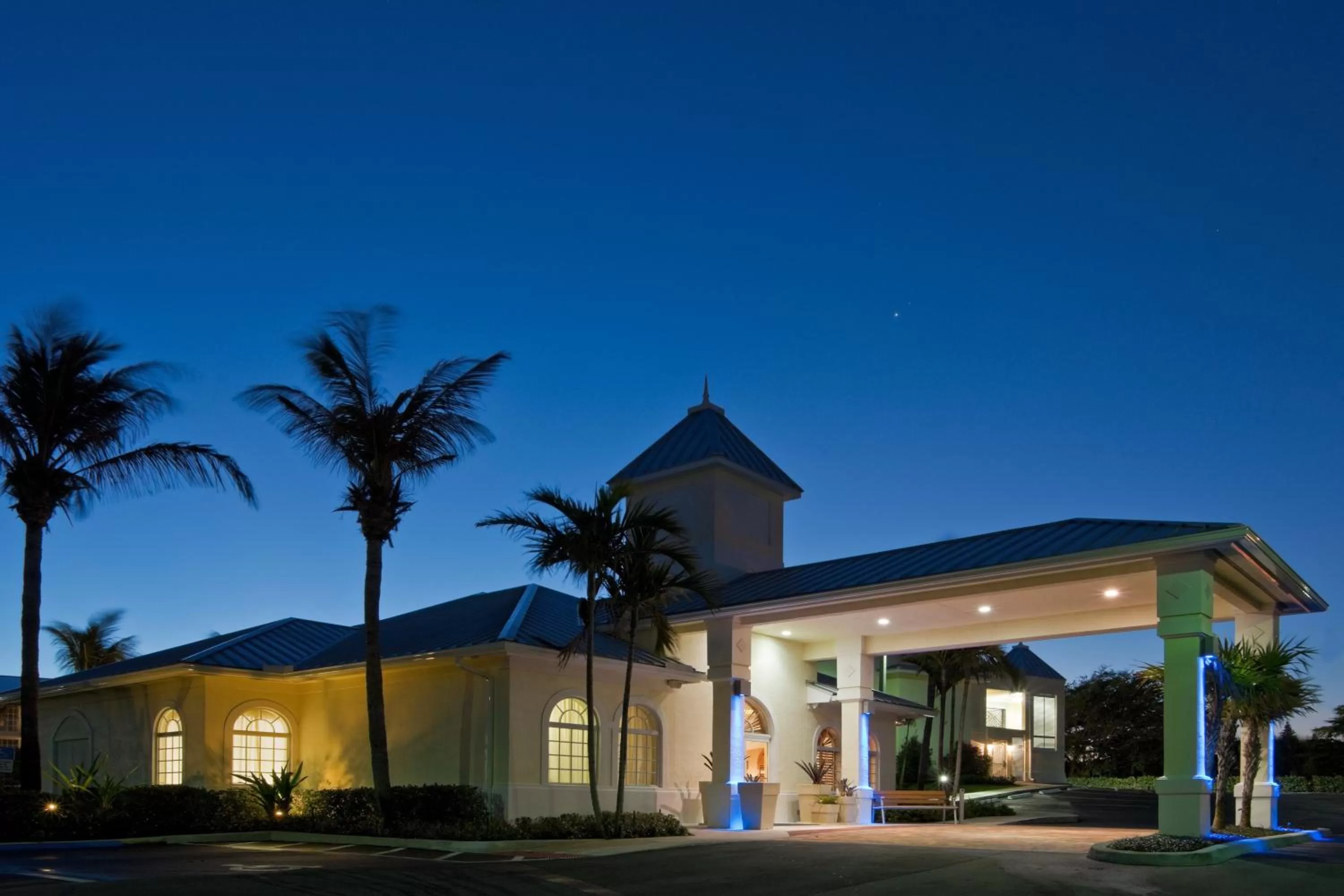 Property building in Holiday Inn Express- North Palm Beach and IHG Hotel