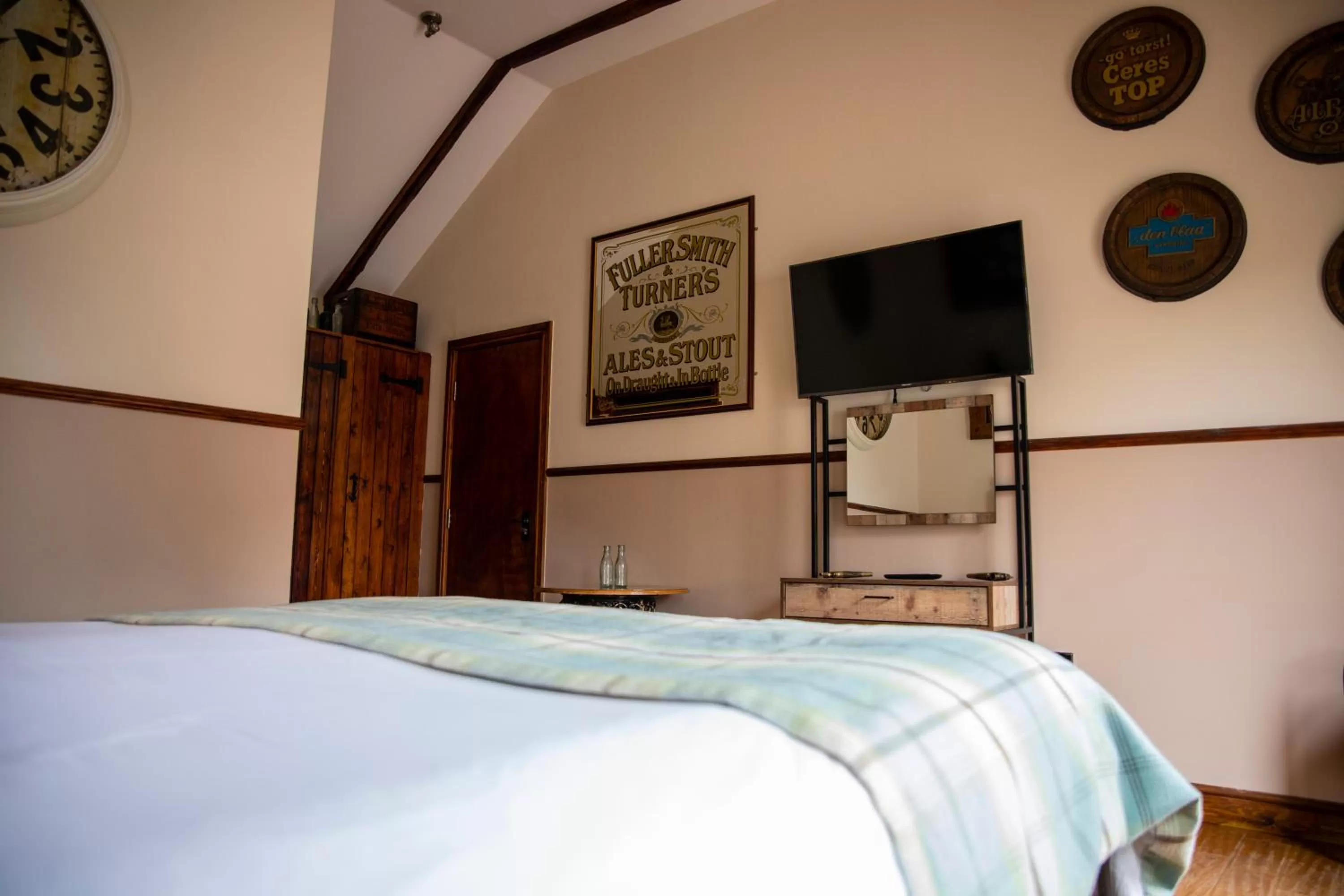 Bed in South Causey Inn