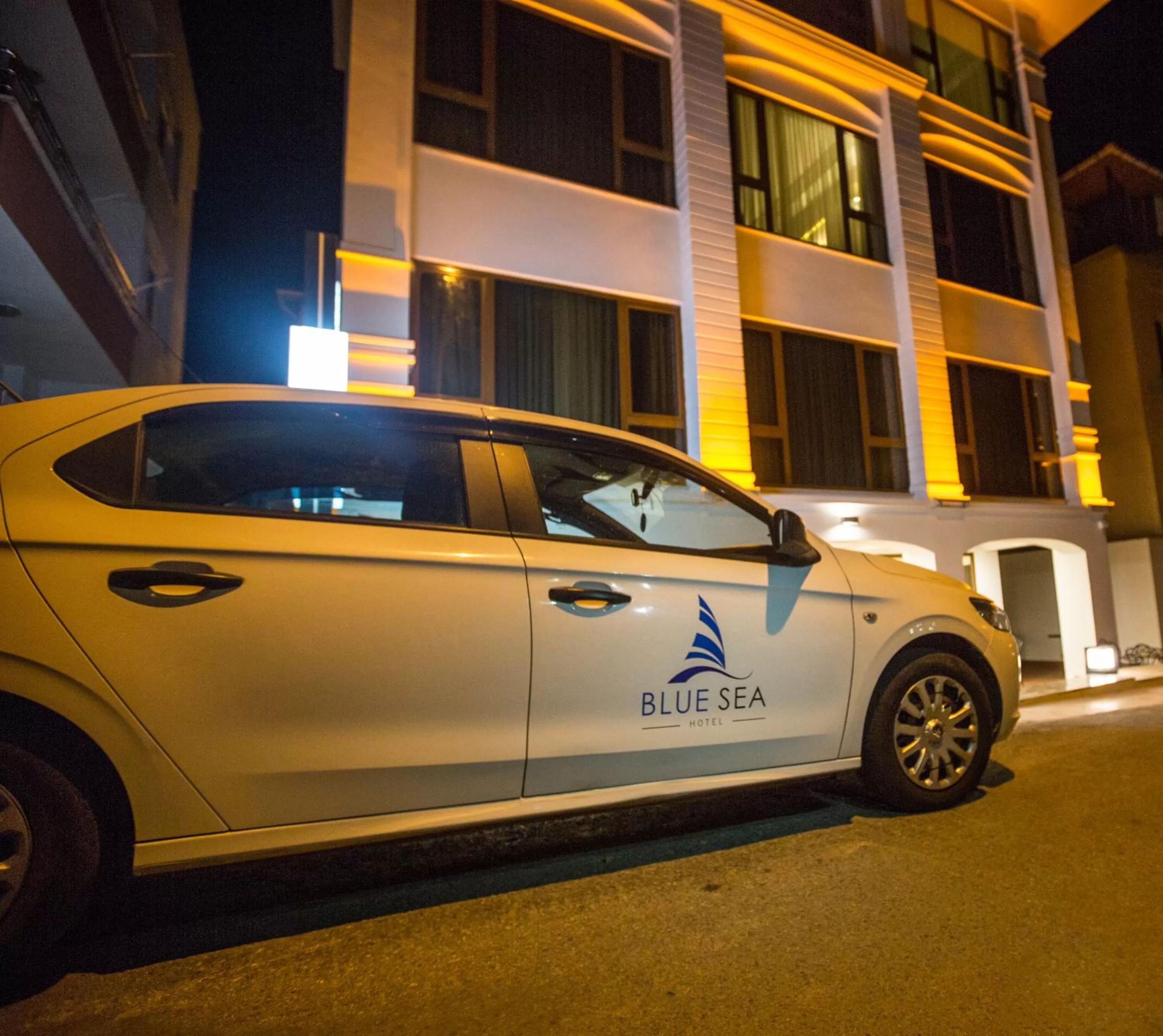 Facade/entrance in Blue Sea Hotel