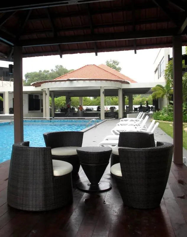 Samsuria Beach Resort & Residence