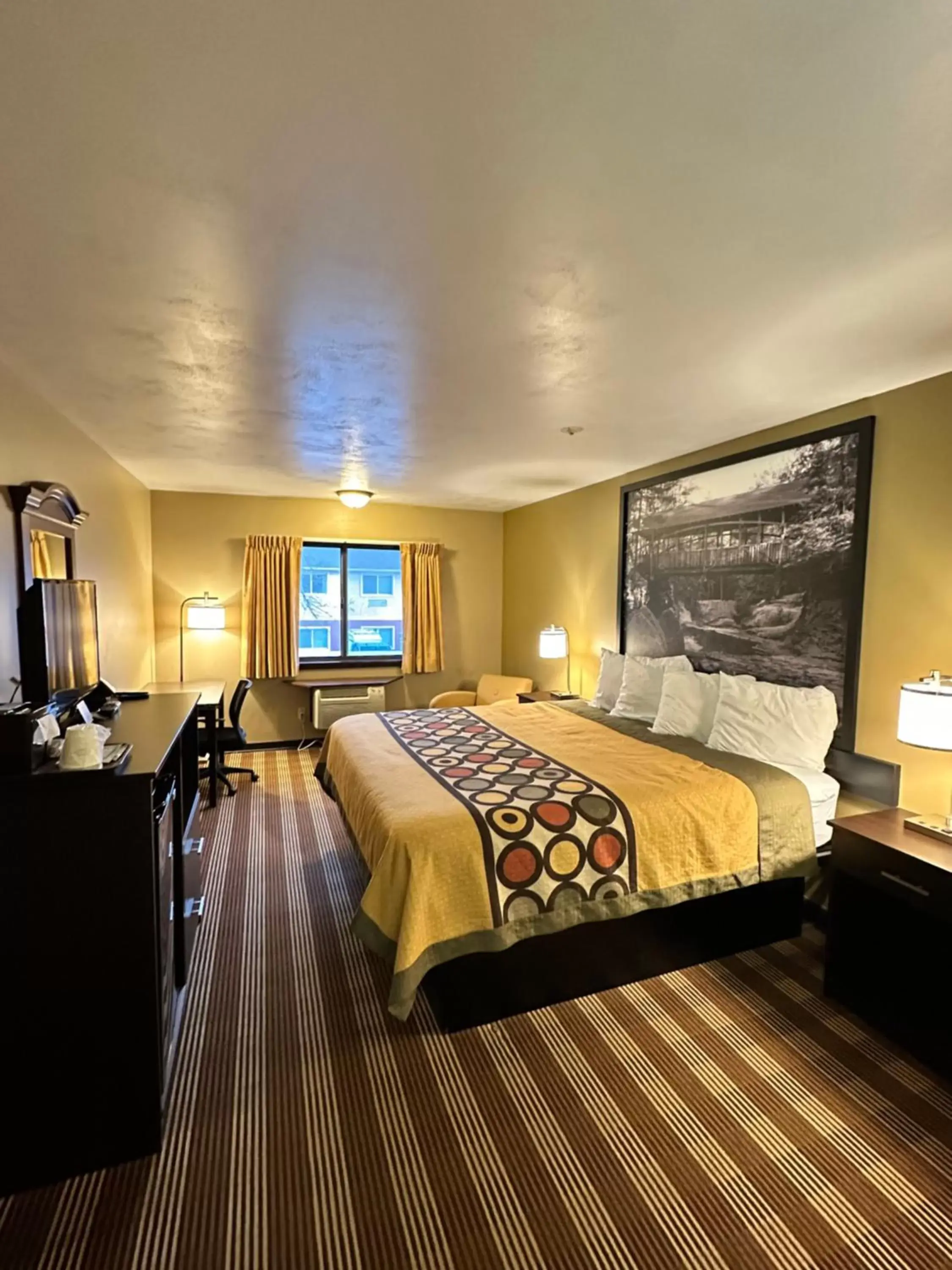 Super 8 by Wyndham Eau Claire WI Super 8 by Wyndham Eau Claire WI