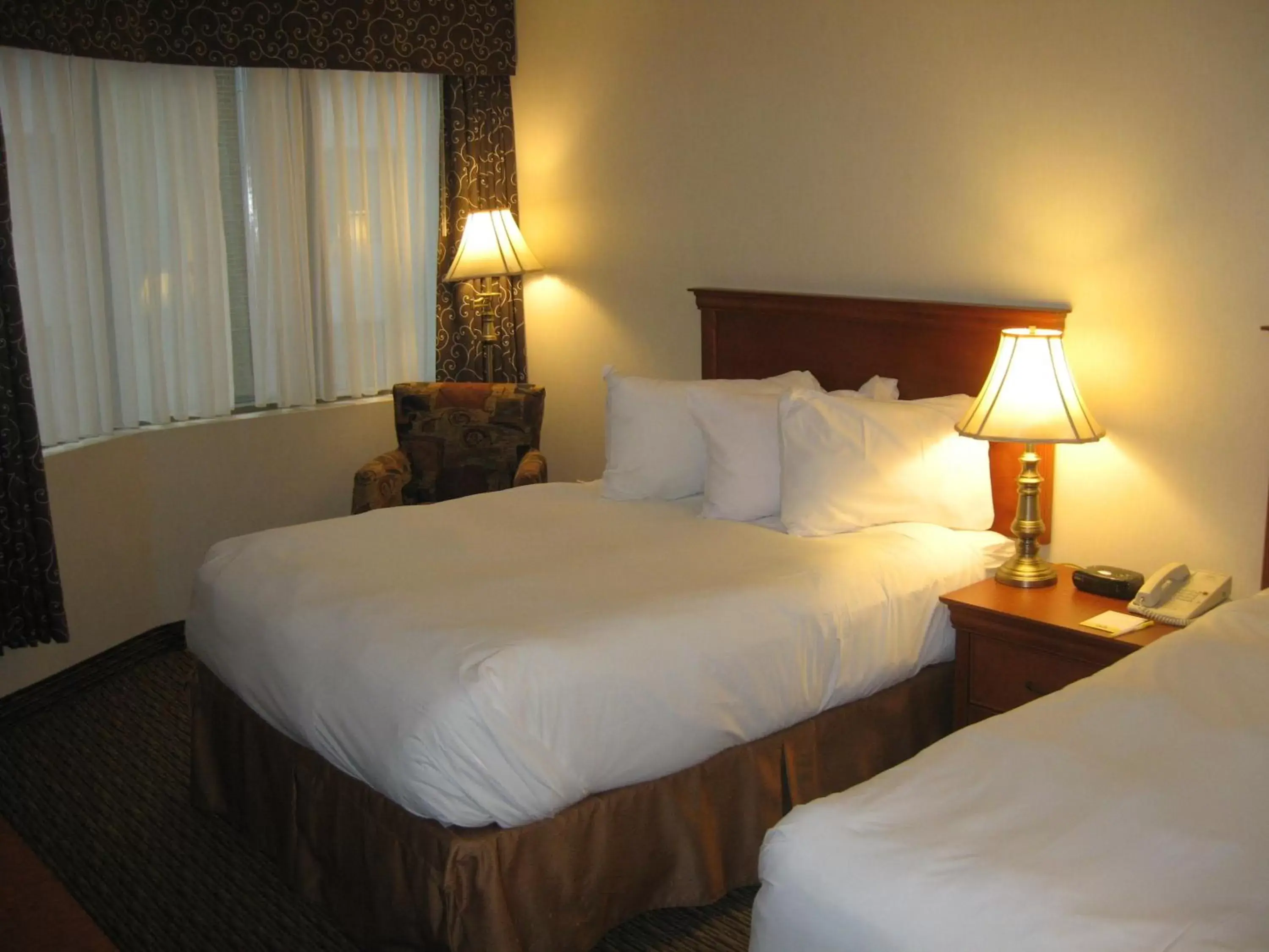 Double Room - Disability Access/Non-Smoking in Hotel Chrome Montreal Centre-Ville Double Room - Disability Access/Non-Smoking in Hotel Chrome Montreal Centre-Ville