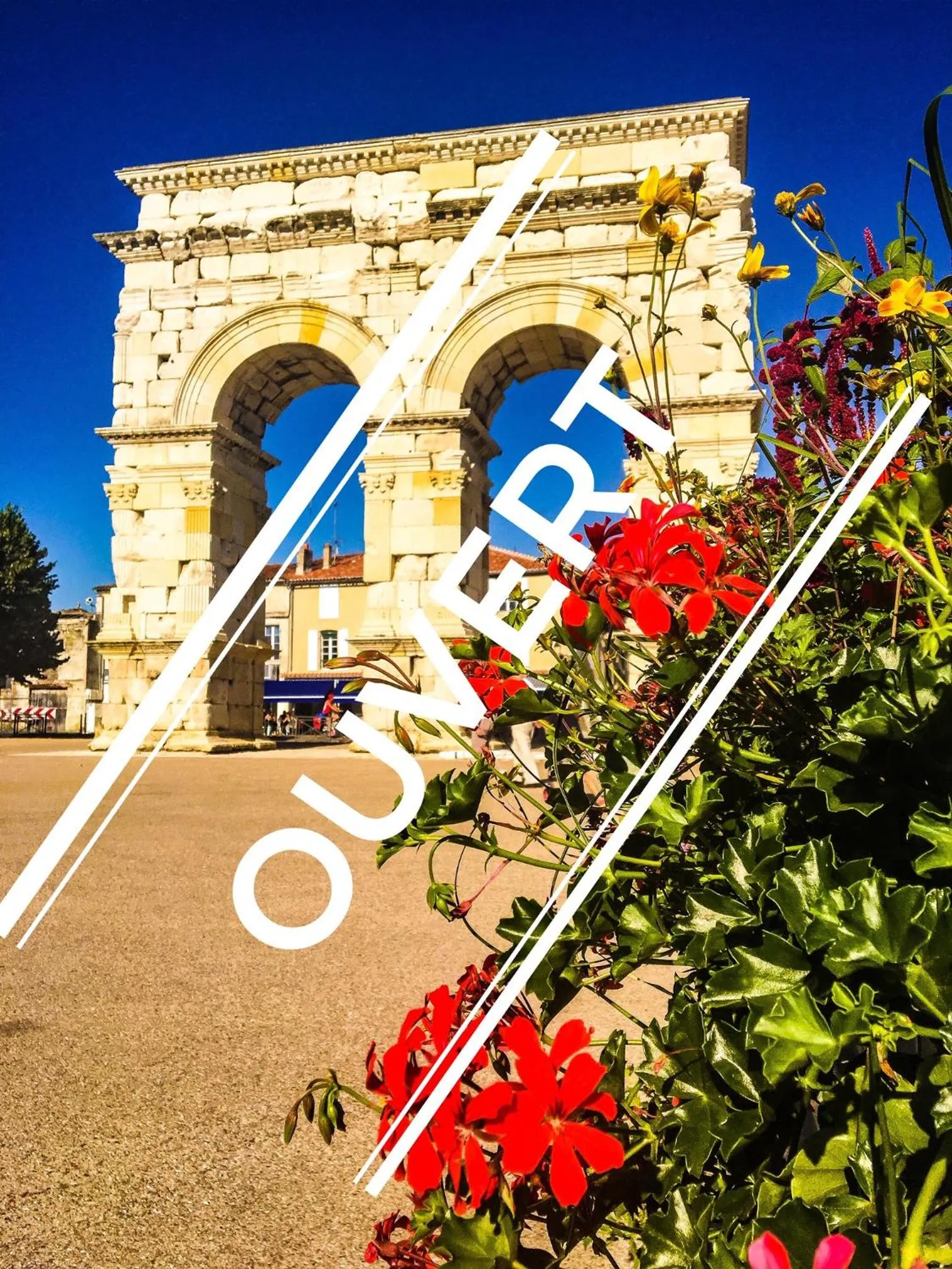 Nearby landmark in The Originals City, Hôtel des Arènes, Saintes